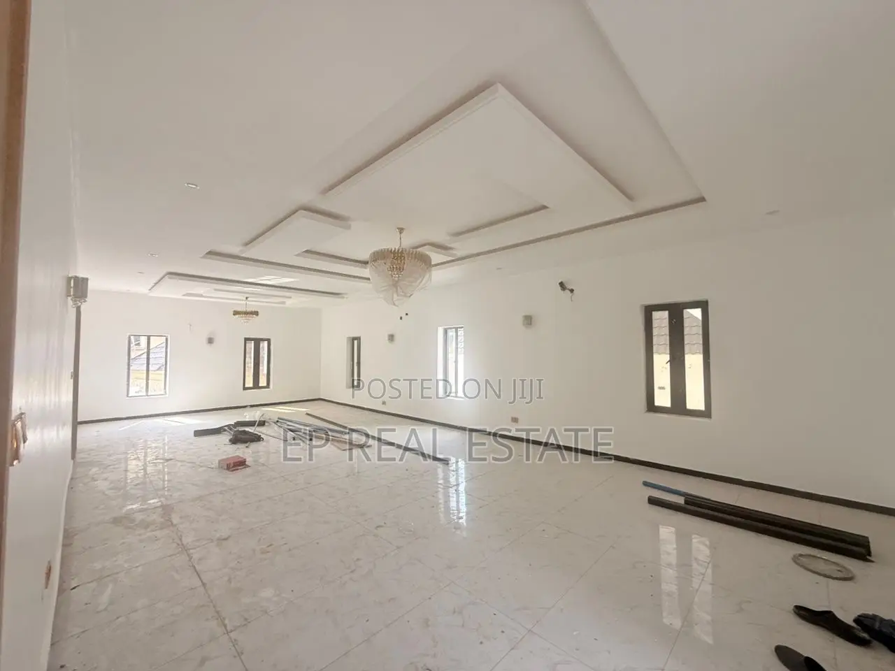 5bdrm Duplex in Galadimawa for sale