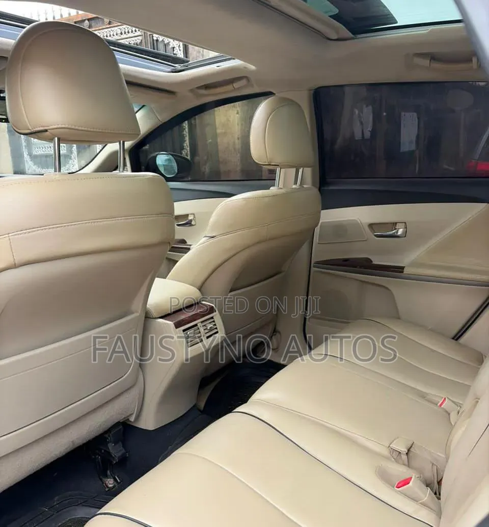 Toyota Venza 2012 Black
