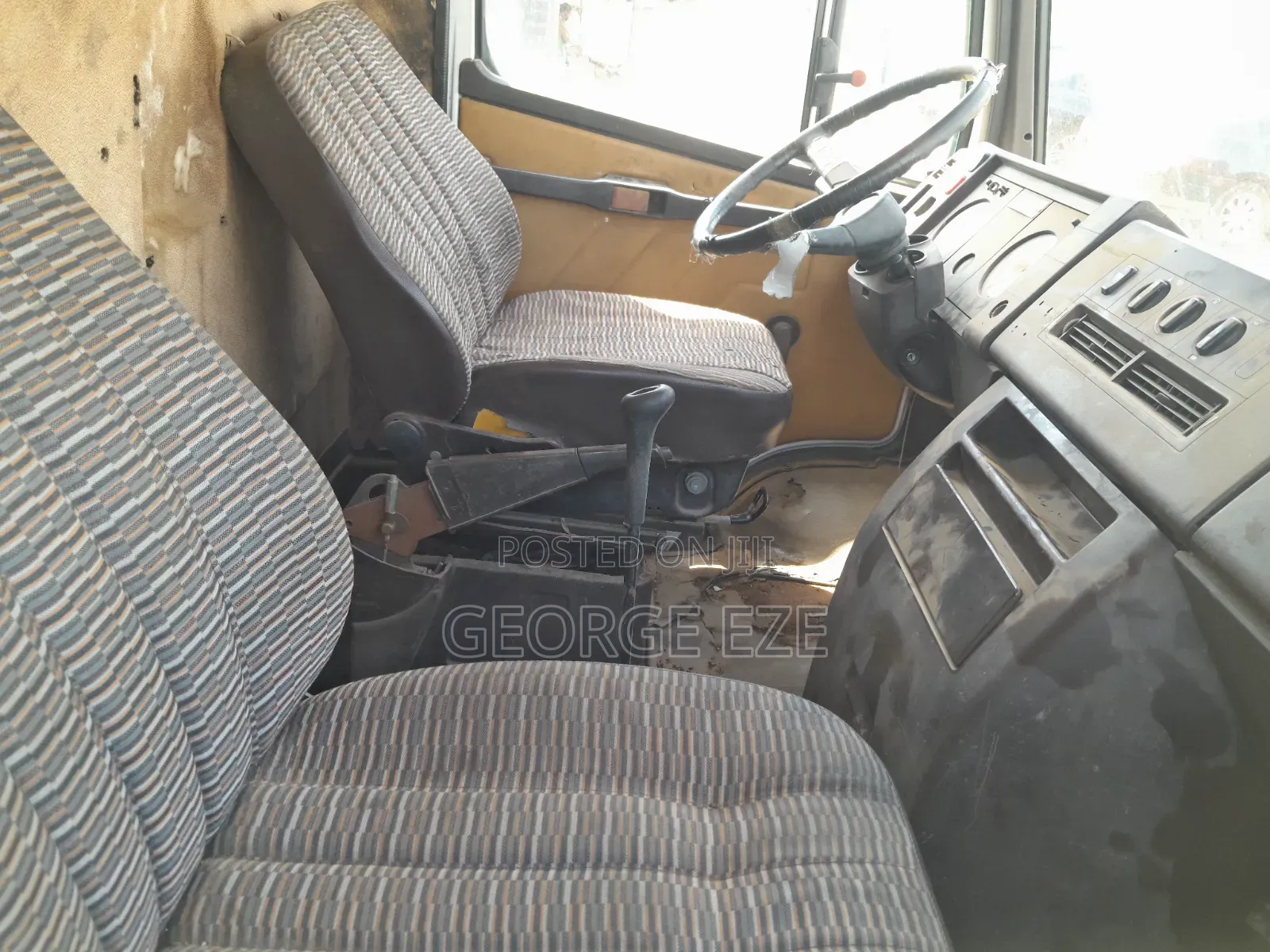Mercedes Benz Cooling Van