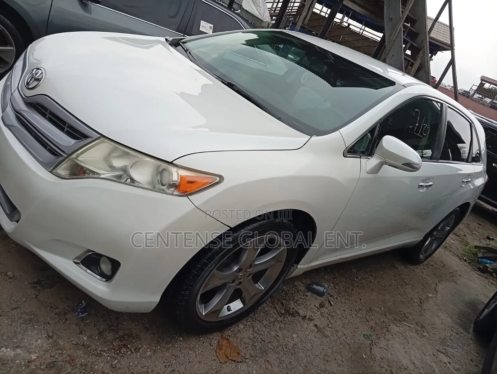 Toyota Venza XLE 2013 White