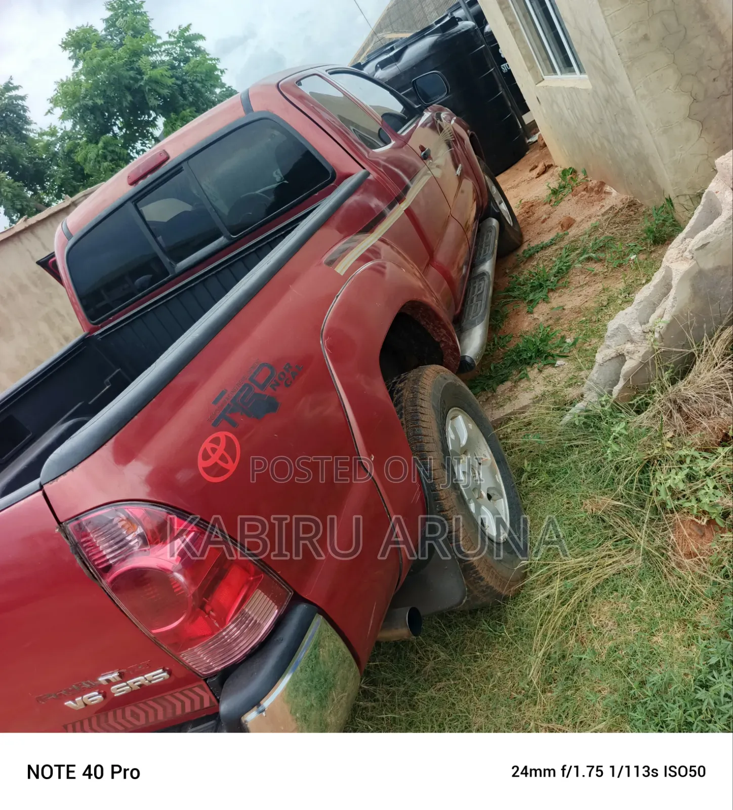Toyota Tacoma 2004 Red