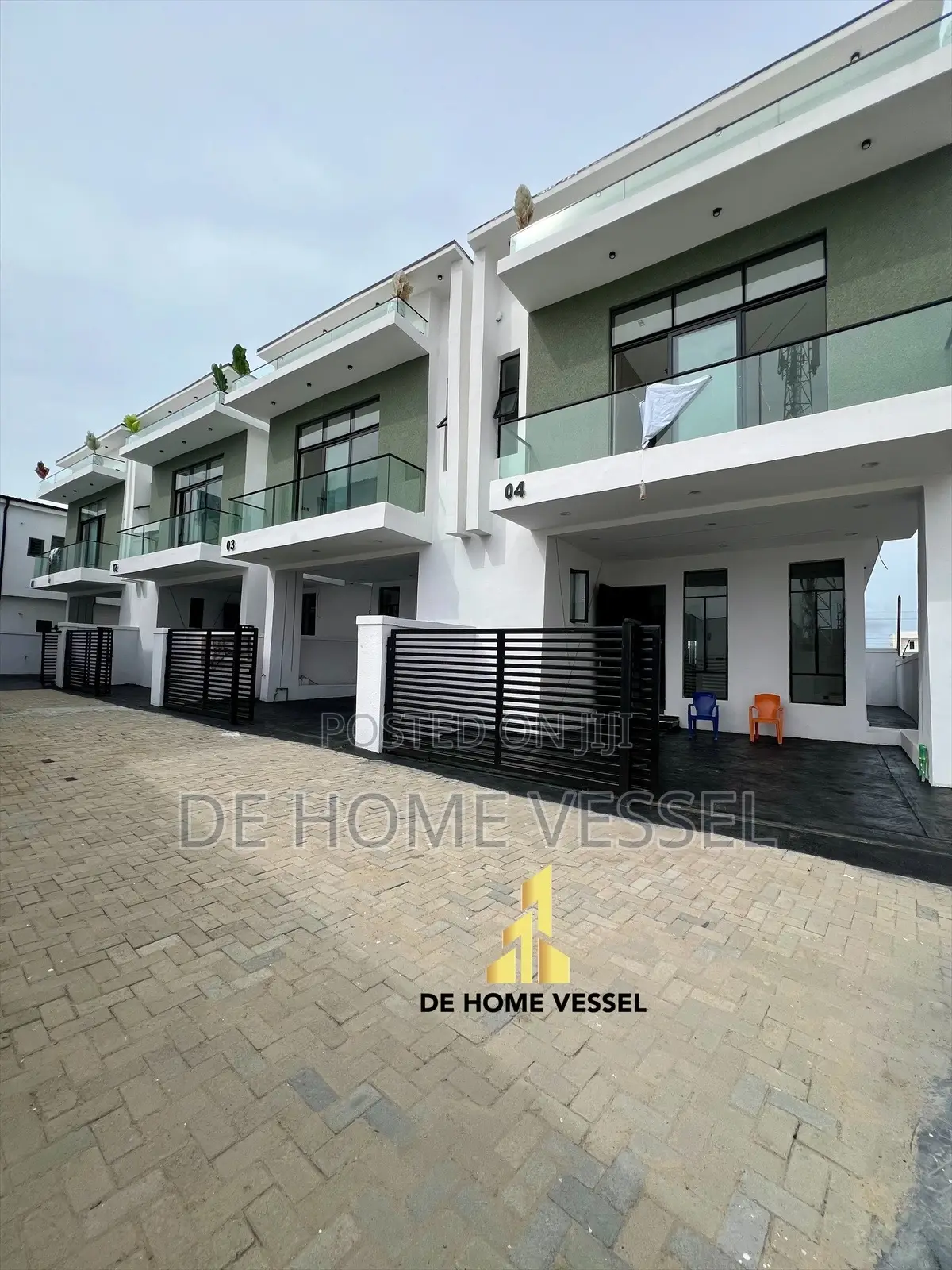 2bdrm Duplex in Ikota for sale