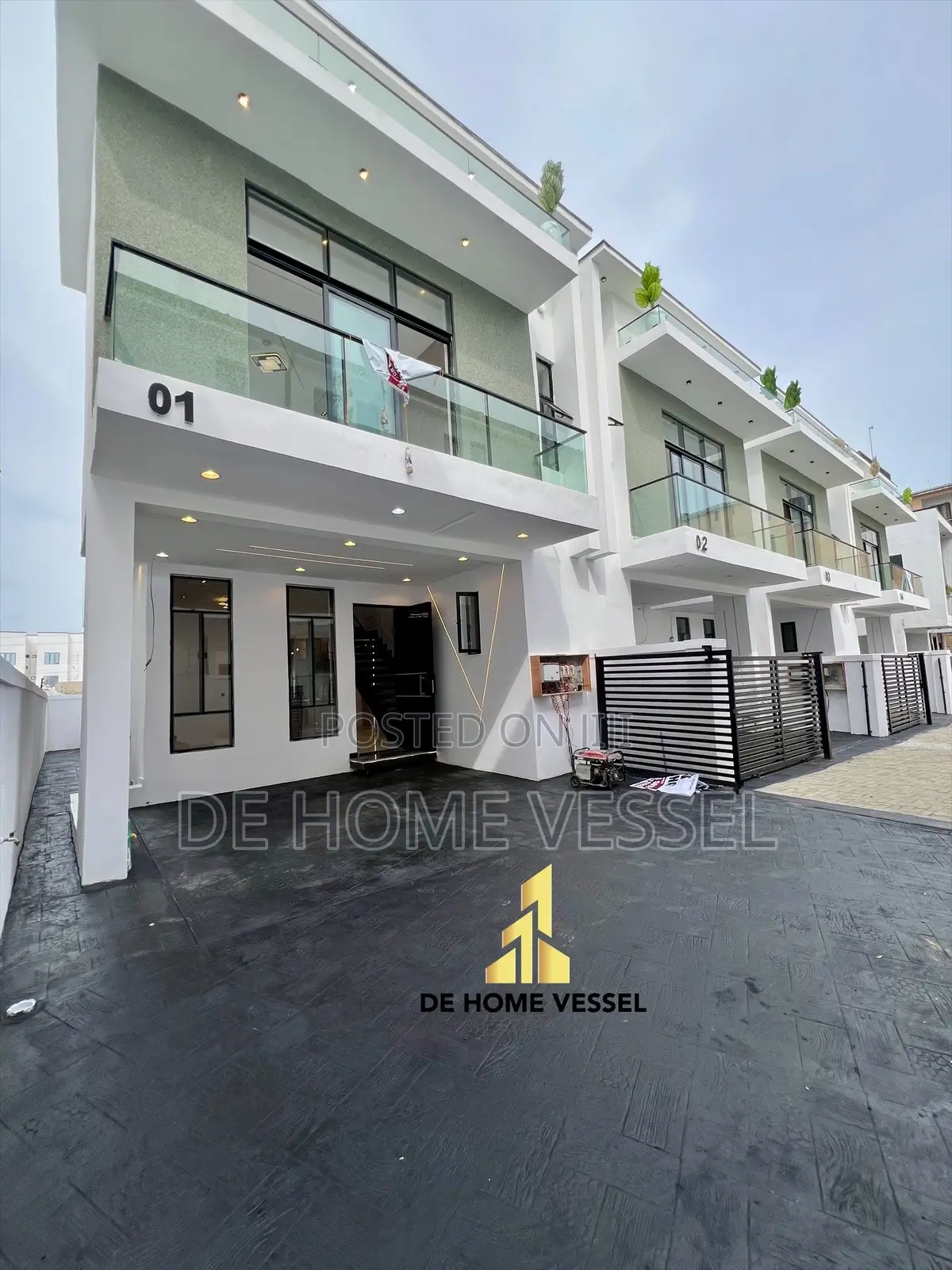 2bdrm Duplex in Ikota for sale