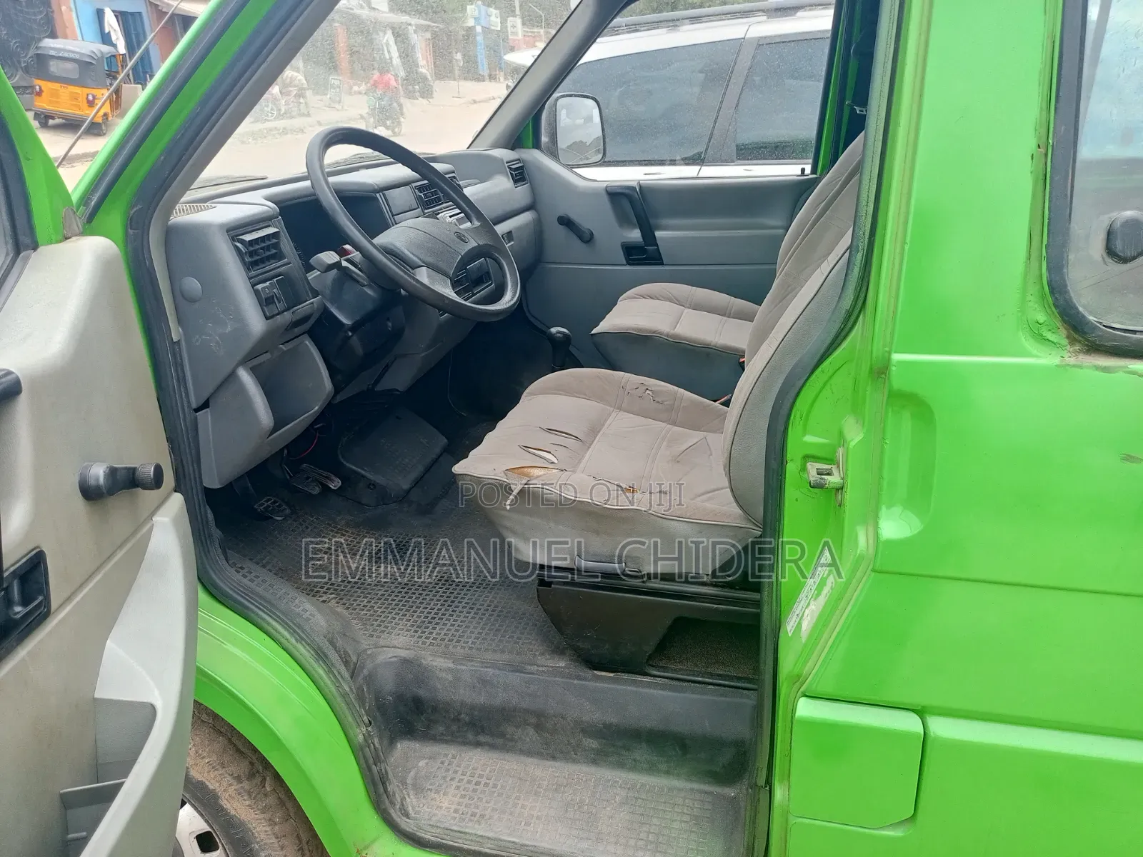Volkswagen Transporter 2004 Green