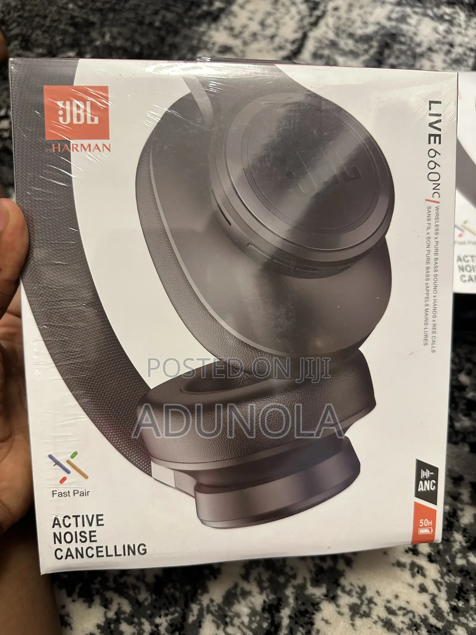 JBL Live 660nc