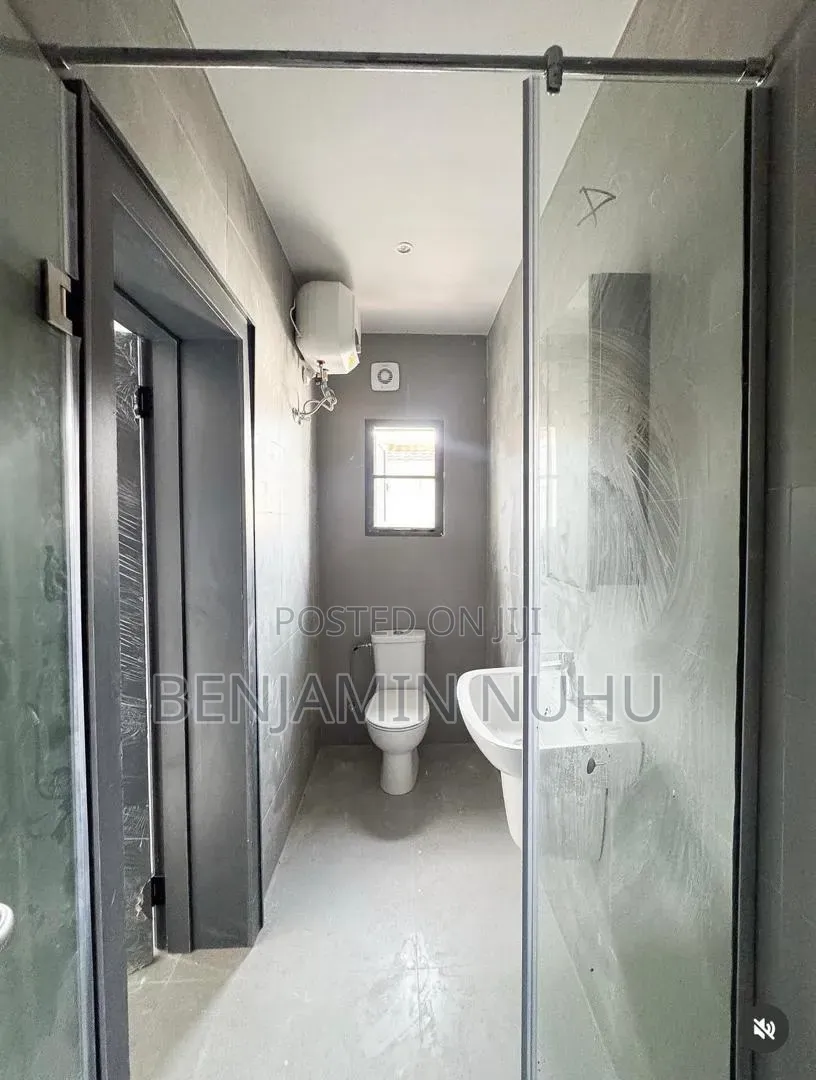 2bdrm Maisonette in Illasan, Ilasan for rent