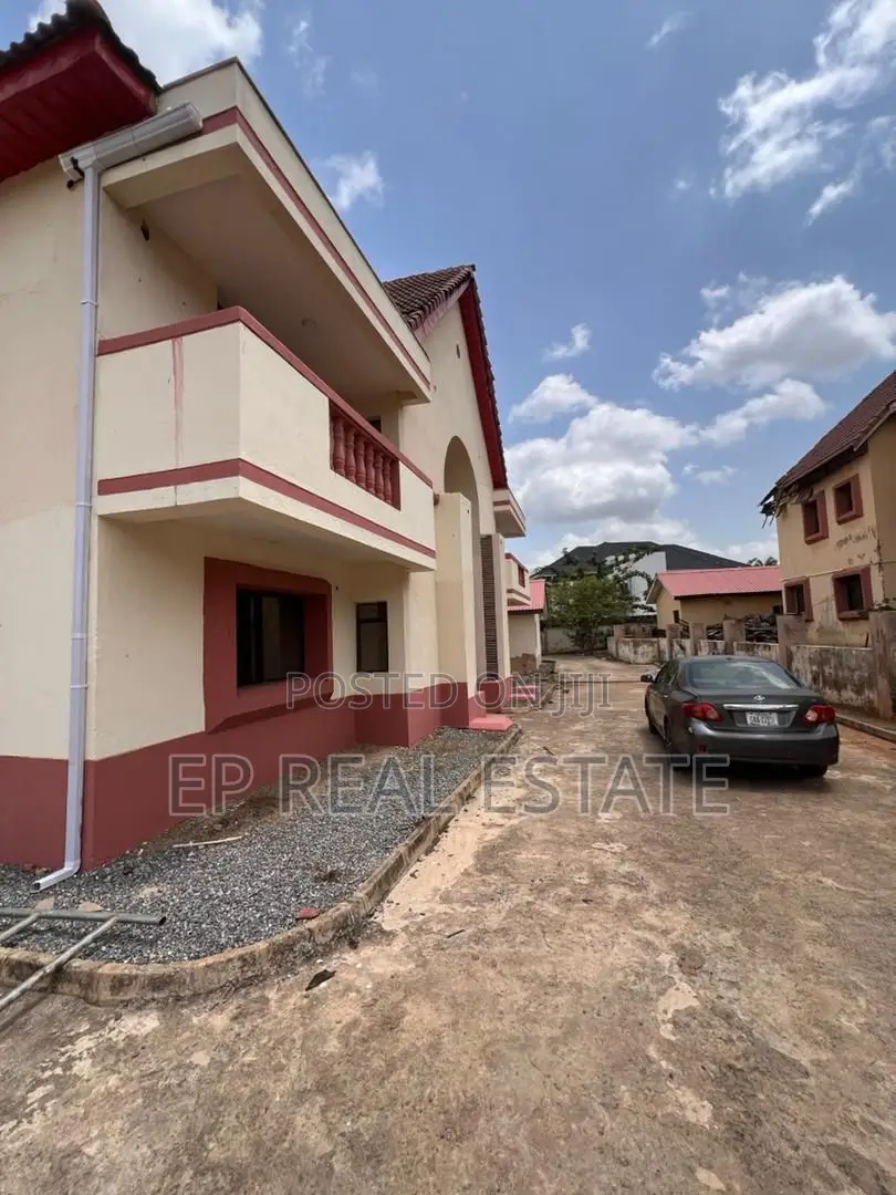 3bdrm House in Gudu for rent