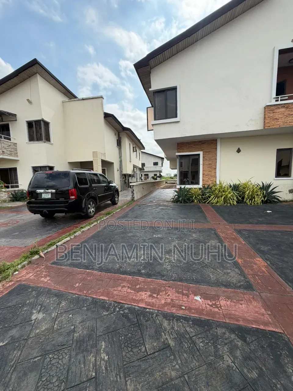 4bdrm Duplex in Creek Heaven Estate, Ikota for sale