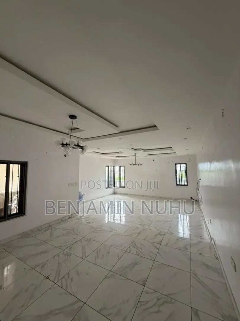 4bdrm Duplex in Creek Heaven Estate, Ikota for sale