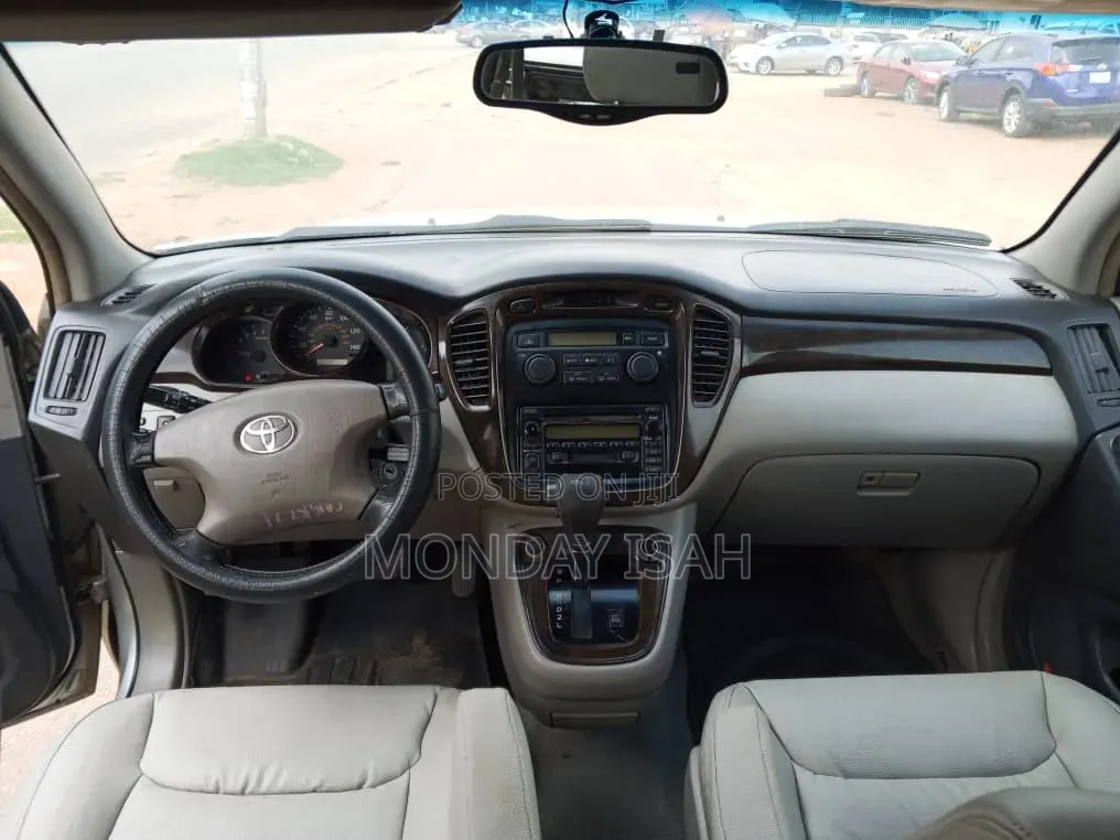Toyota Highlander 2005 Silver