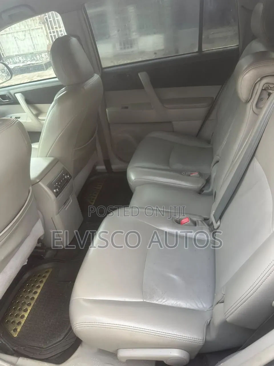 Toyota Highlander 2011 Gray