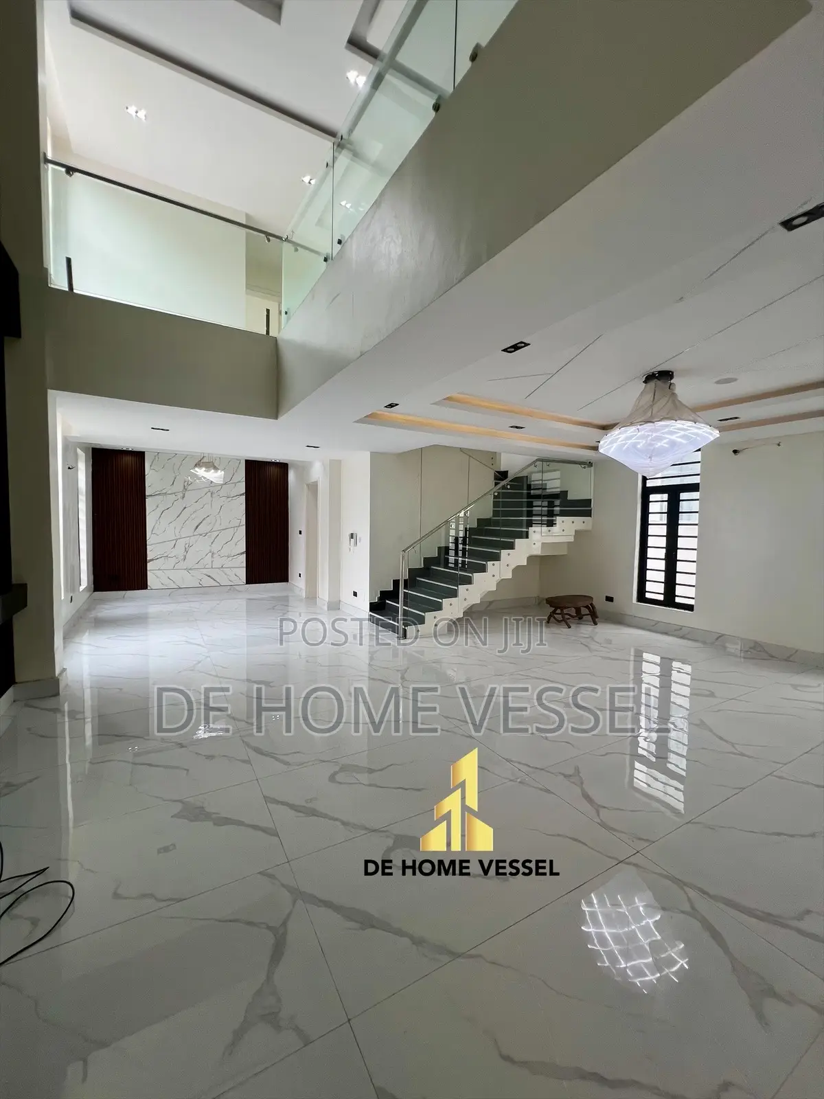 5bdrm Duplex in Lekki Phase 1 for sale