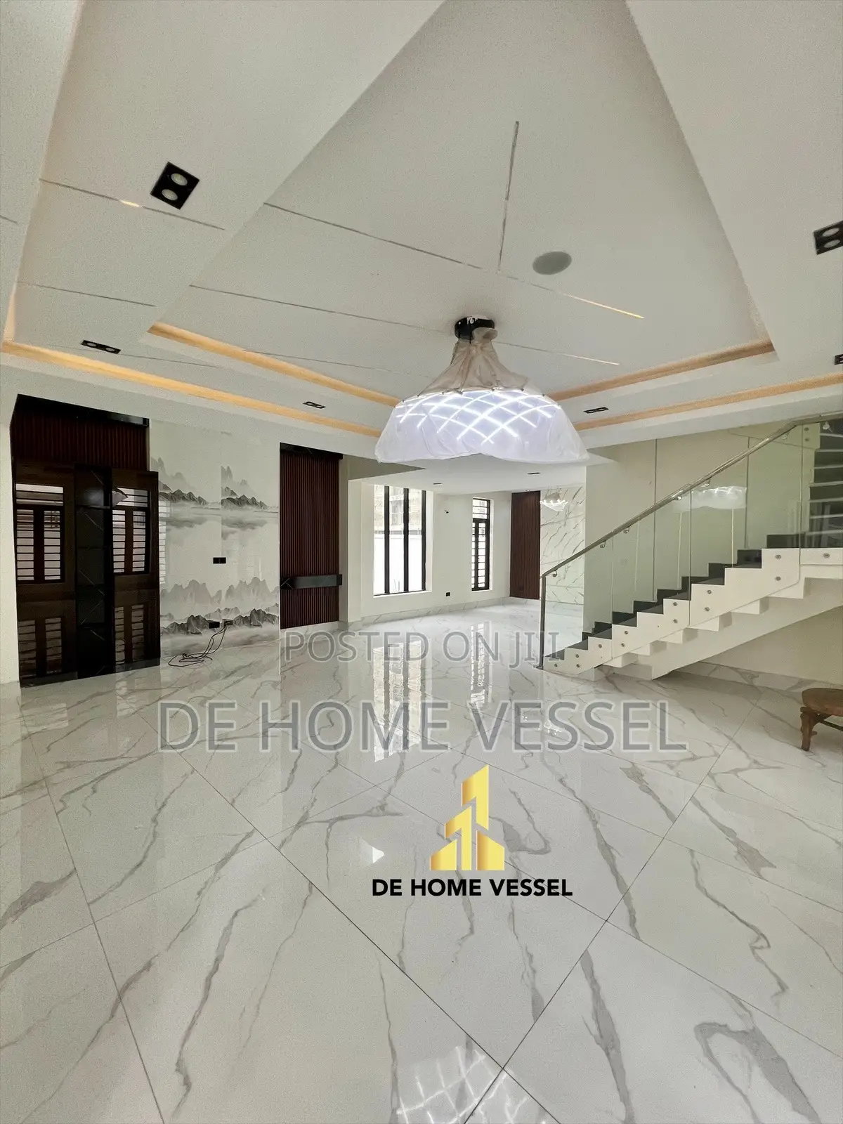 5bdrm Duplex in Lekki Phase 1 for sale