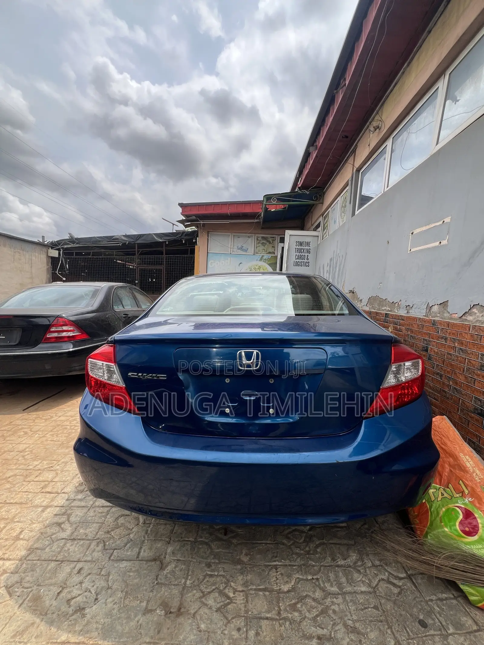 Honda Civic 1.8 5 Door Automatic 2012 Blue