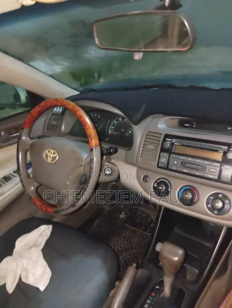 Toyota Camry LE V6 4dr Sedan (3.0L 6cyl 5A) 2004 Blue
