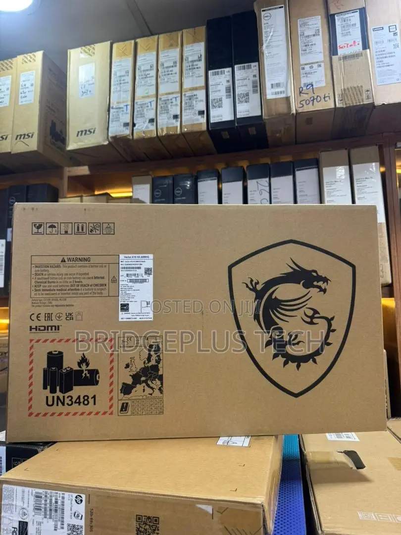 New Laptop MSI Vector 16 HX AI A2XWIG 16GB AMD Ryzen 9 SSD 1T