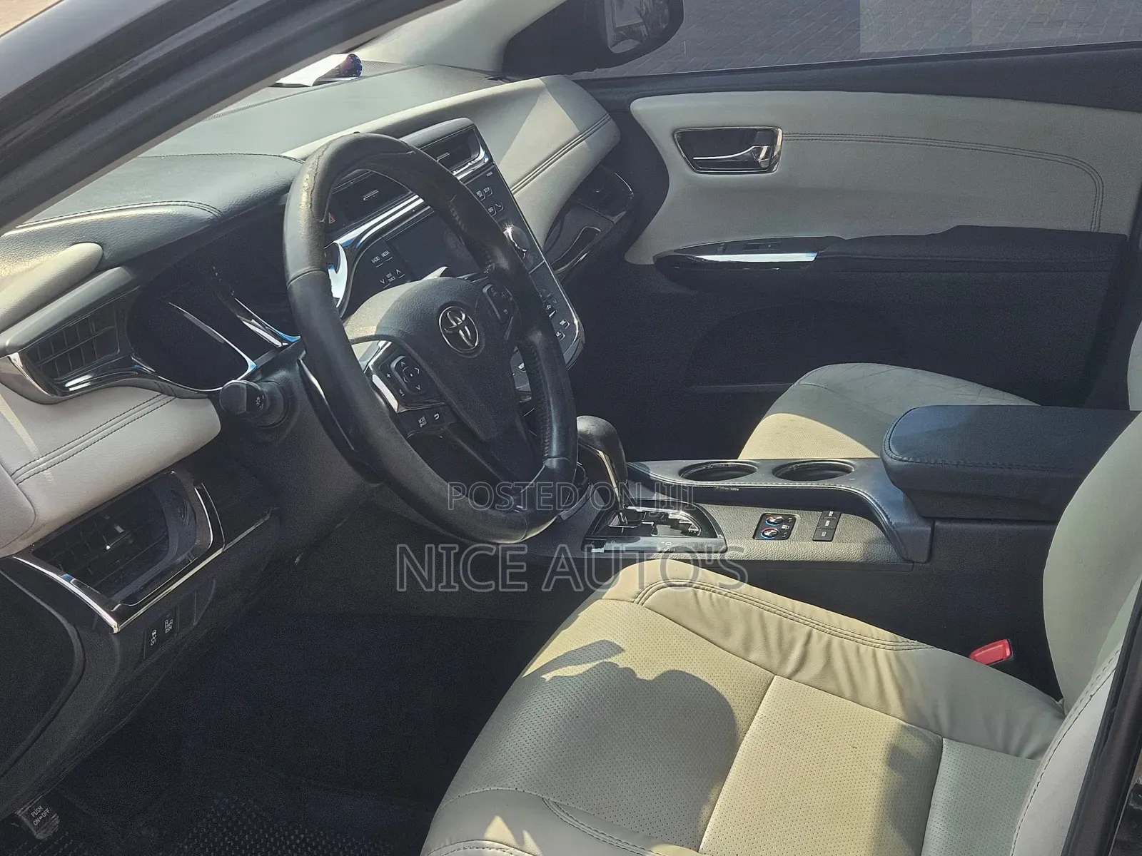 Toyota Avalon 2015 Black