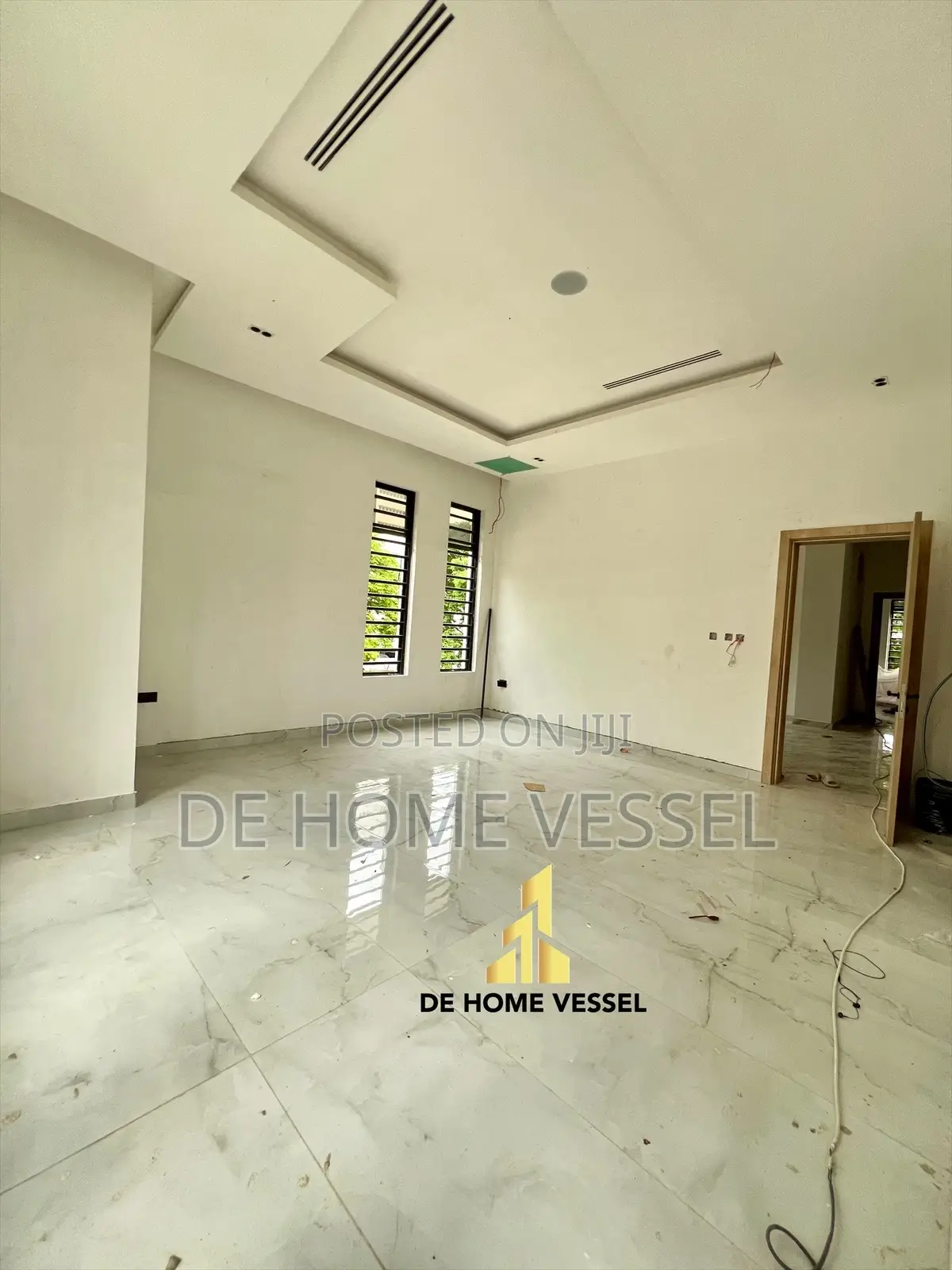 6bdrm Duplex in Victoria Island for sale