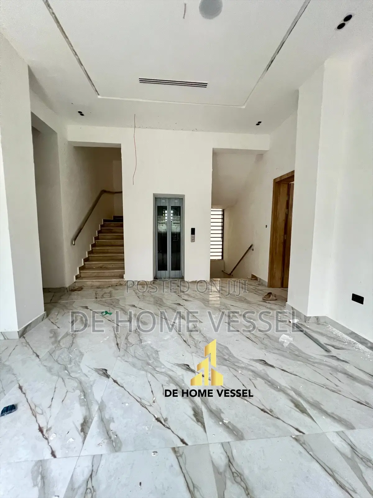 6bdrm Duplex in Victoria Island for sale
