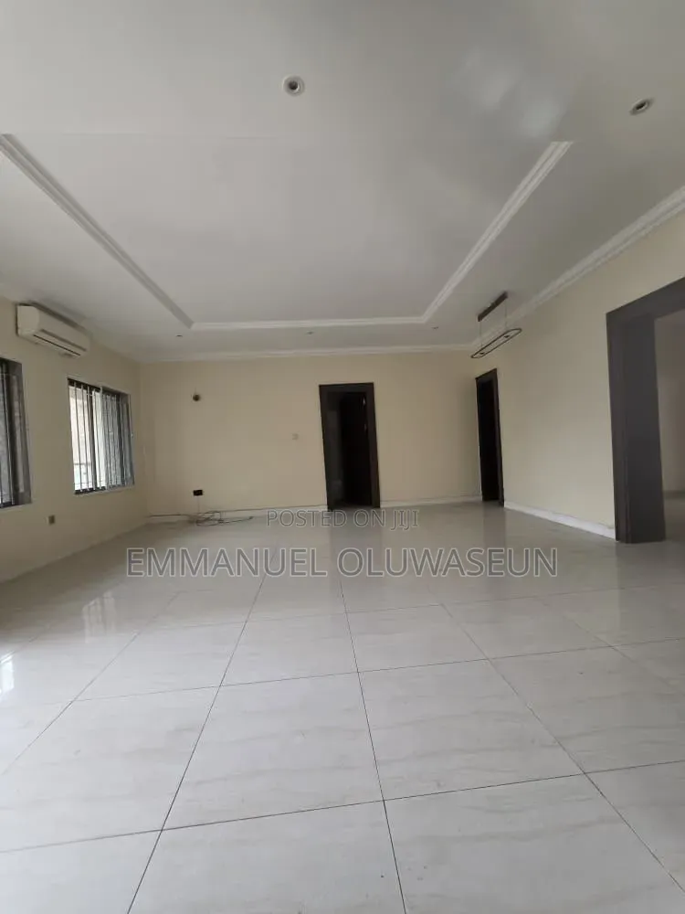 3bdrm Apartment in Asokoro for rent