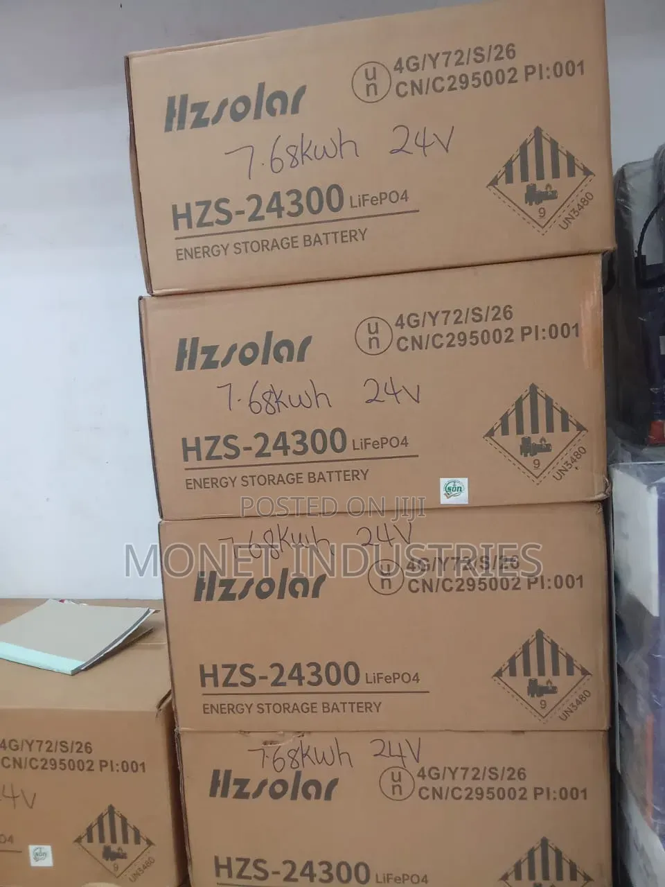 7.68kwh 25.6v Hz Solar Lithium Battery