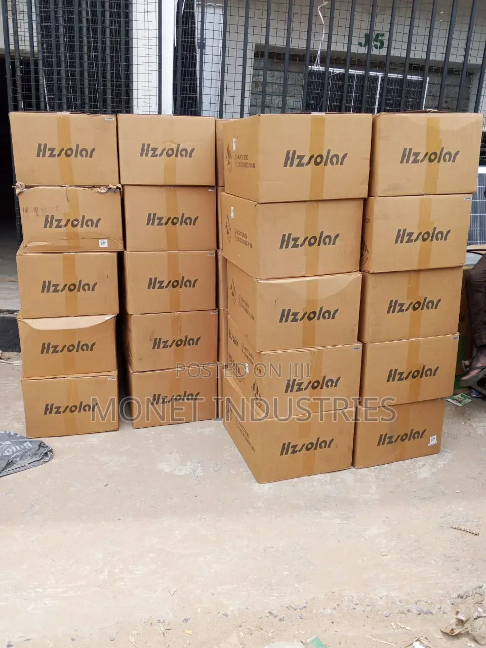 7.68kwh 25.6v Hz Solar Lithium Battery