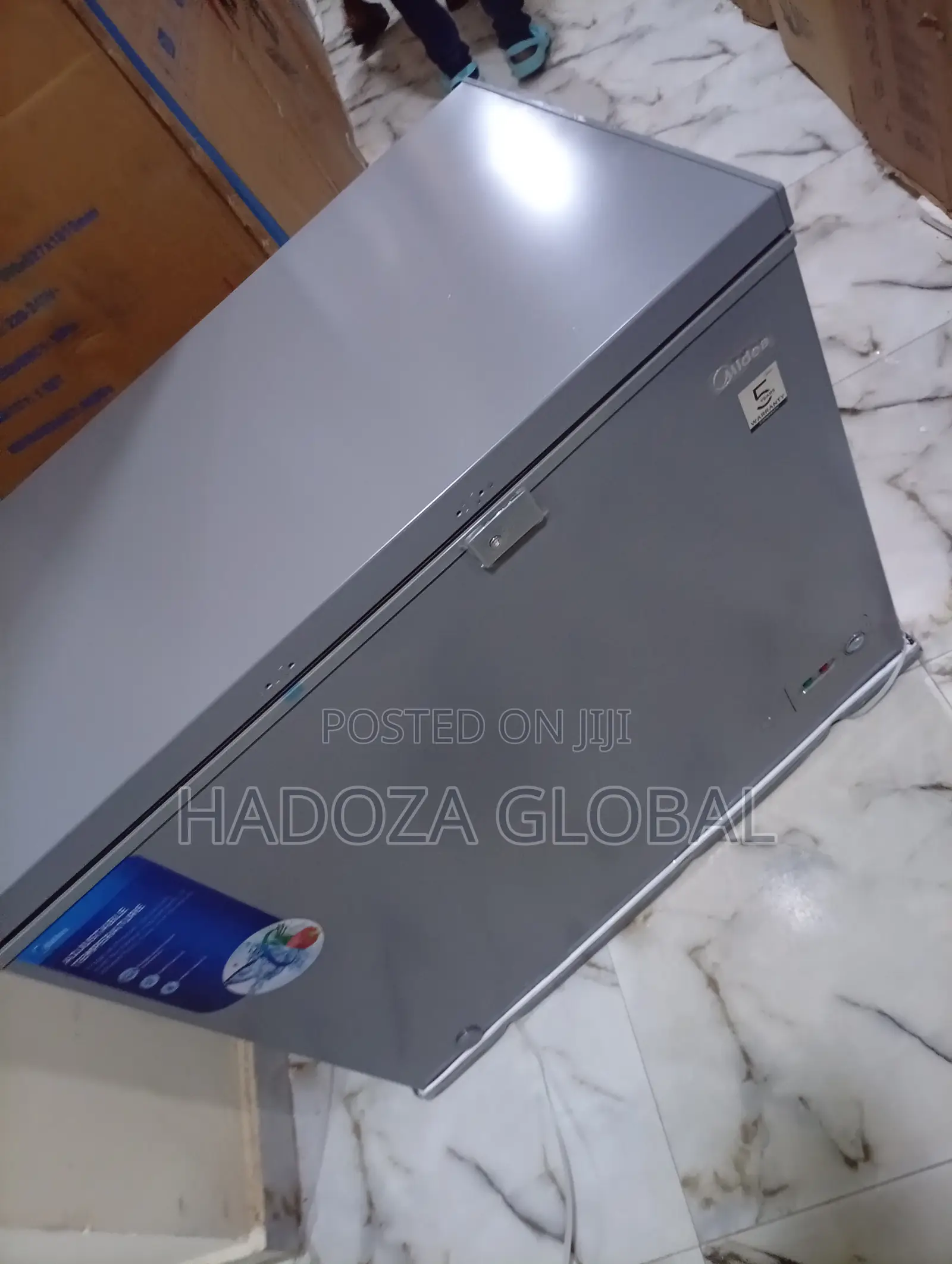 Midea 249l Chest Freezer – Wide Voltage Technology