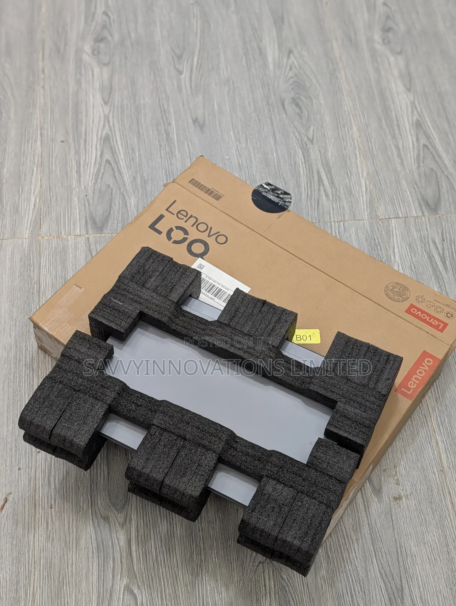 Laptop Lenovo LOQ 15ARP9 16GB AMD Ryzen 7 SSD 512GB