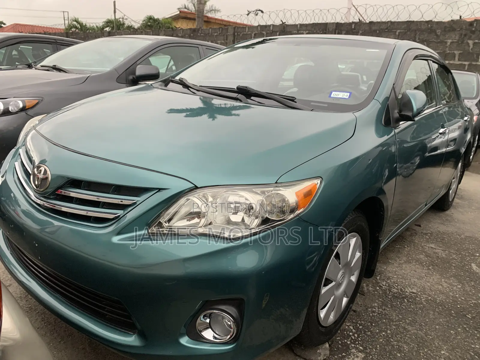 Toyota Corolla 2010 Green