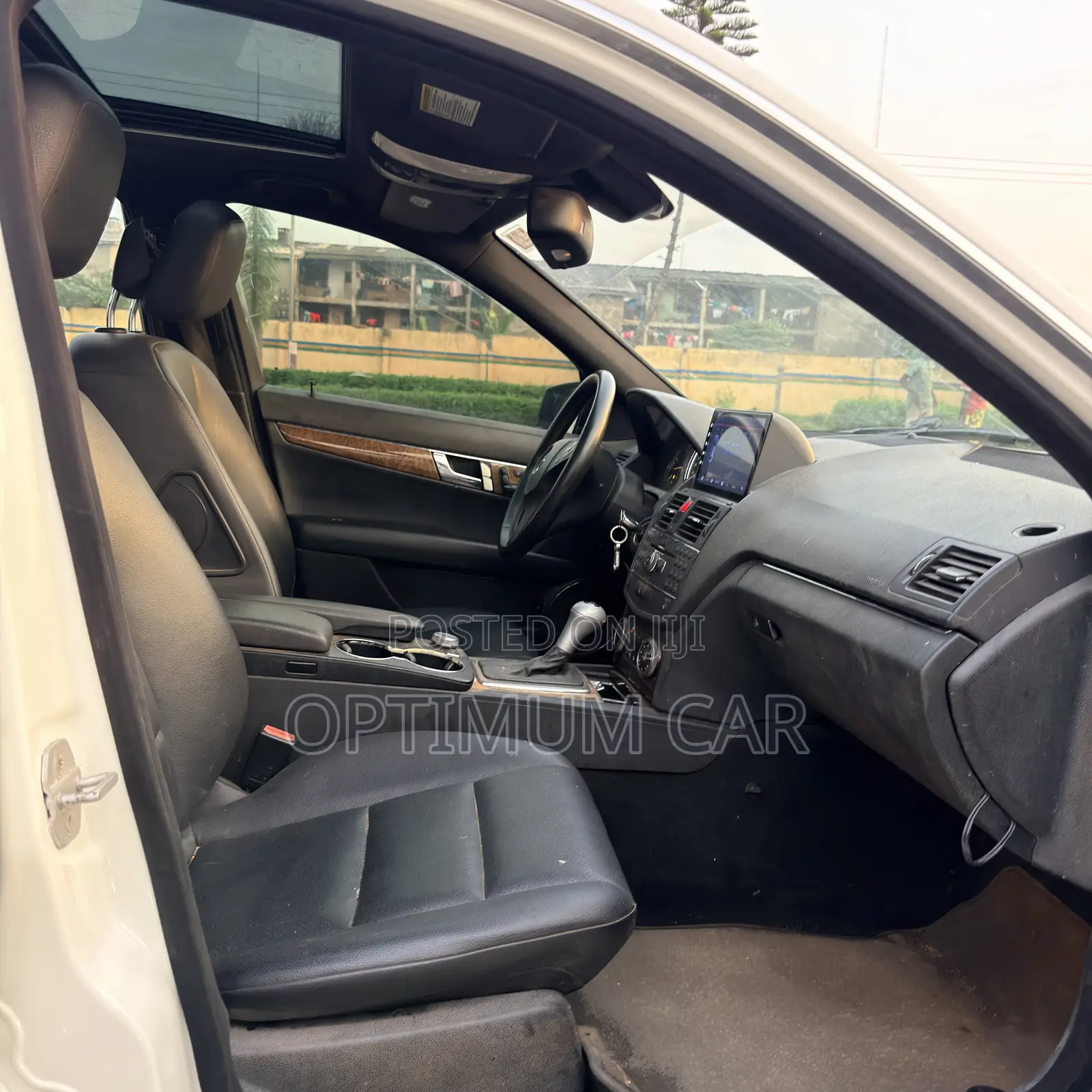 Mercedes-Benz C300 2010 White