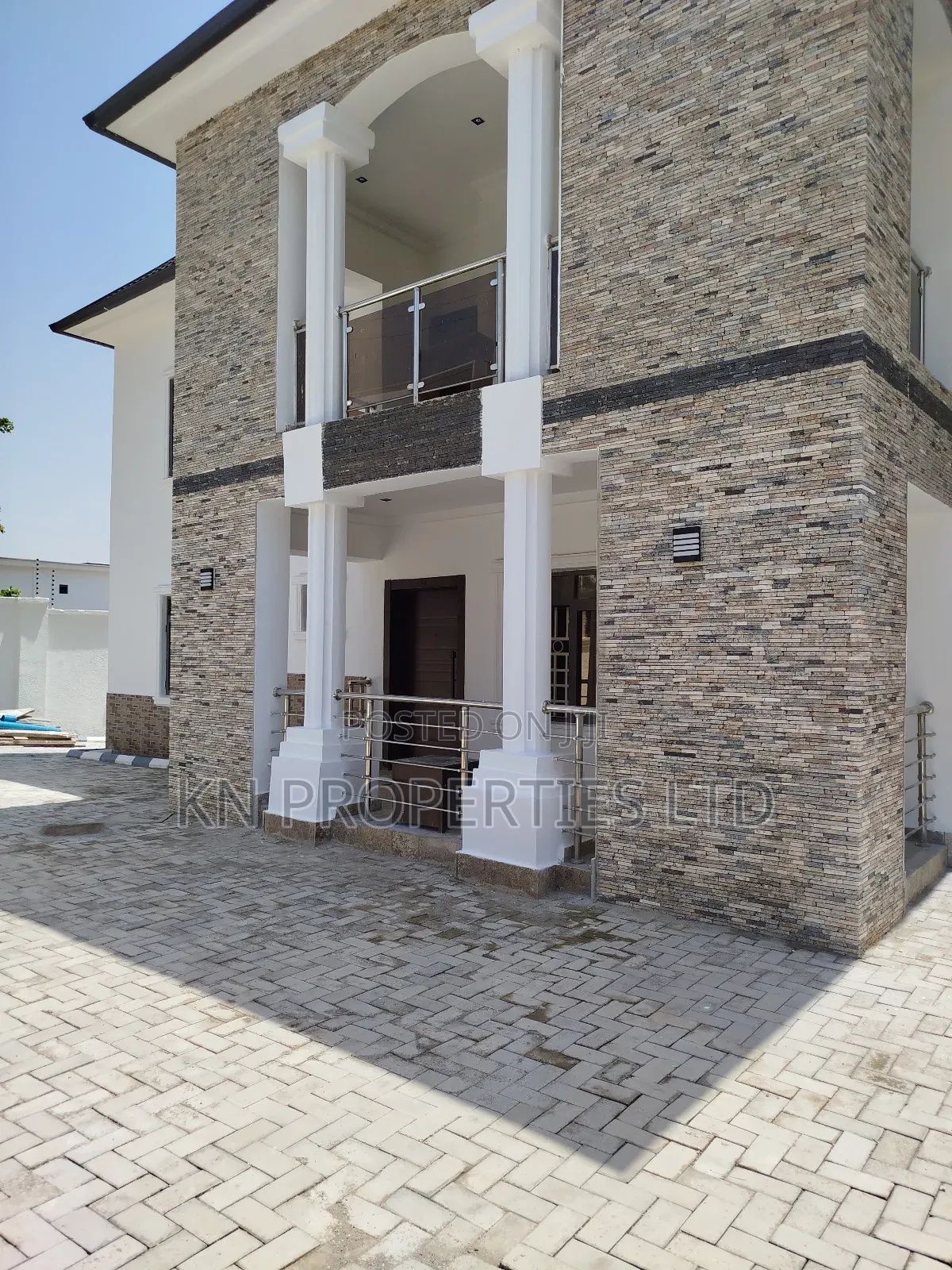 3bdrm Apartment in Guzape for rent