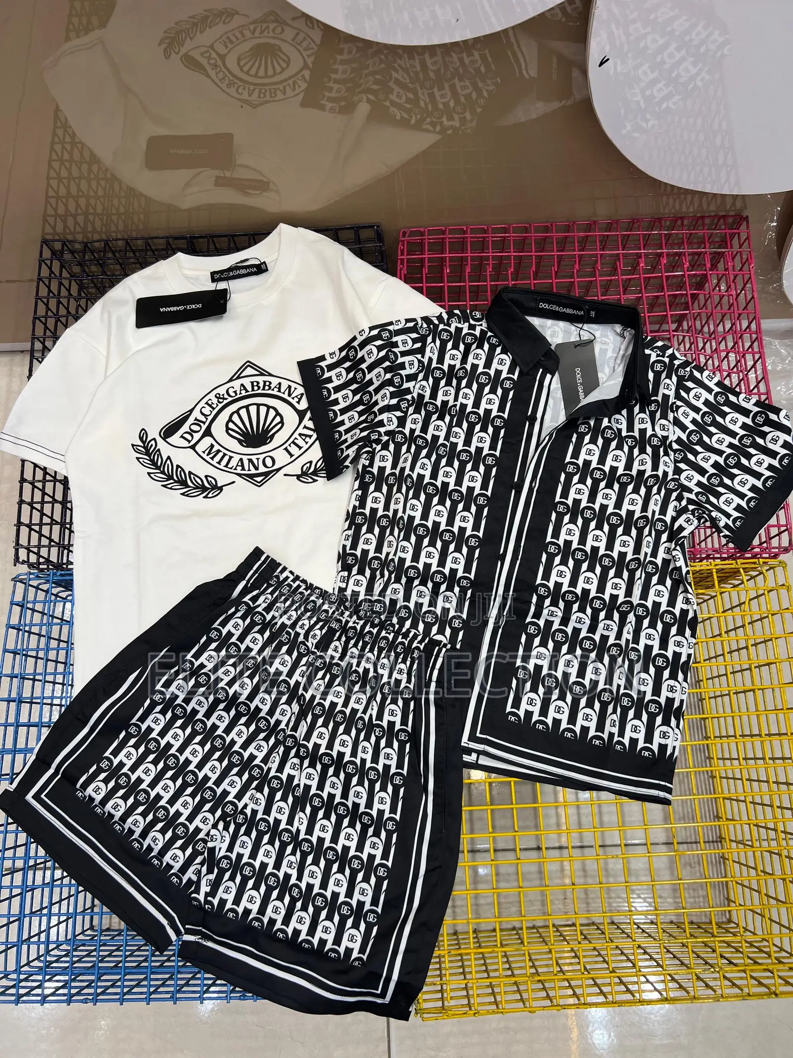 Uxe Dg 3 Piece Set Size: 120-170 ( Fits 6- 15yrs) Color Displayed