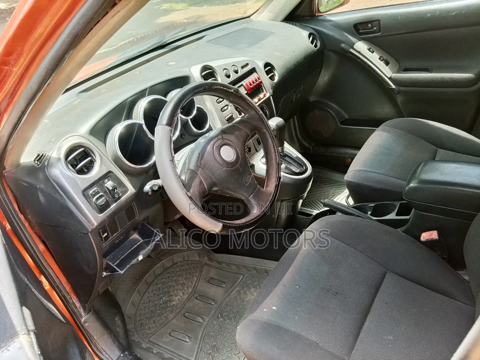 Pontiac Vibe Automatic 2004 Purple