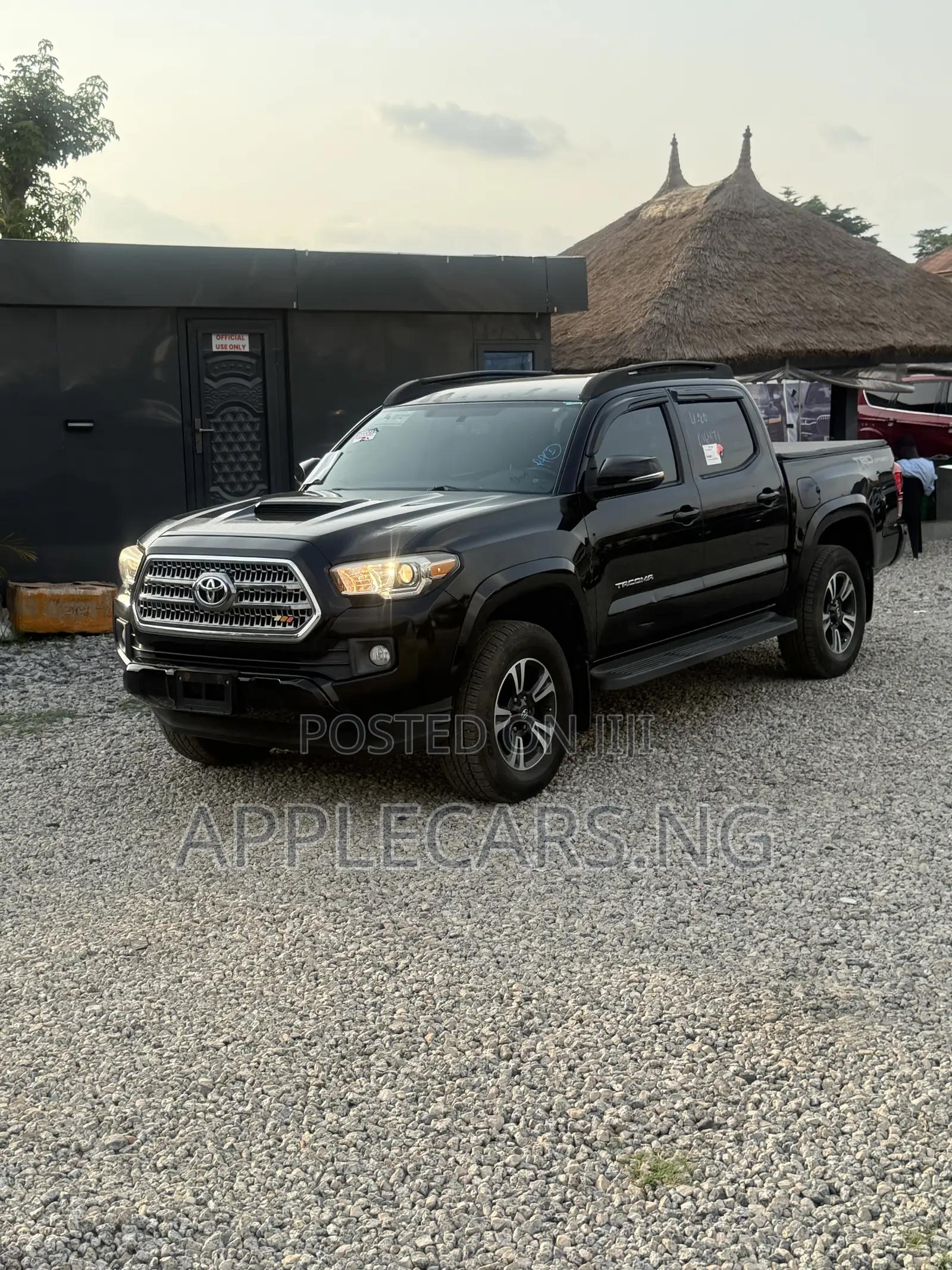 Toyota Tacoma 4dr Double Cab 2016 Black