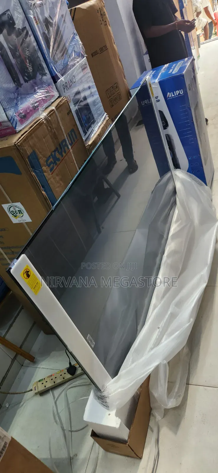 Hisense 75 Inches Smart Tv