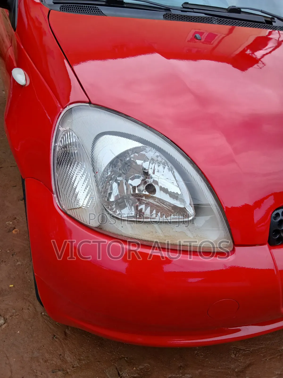 Toyota Yaris 2005 Red