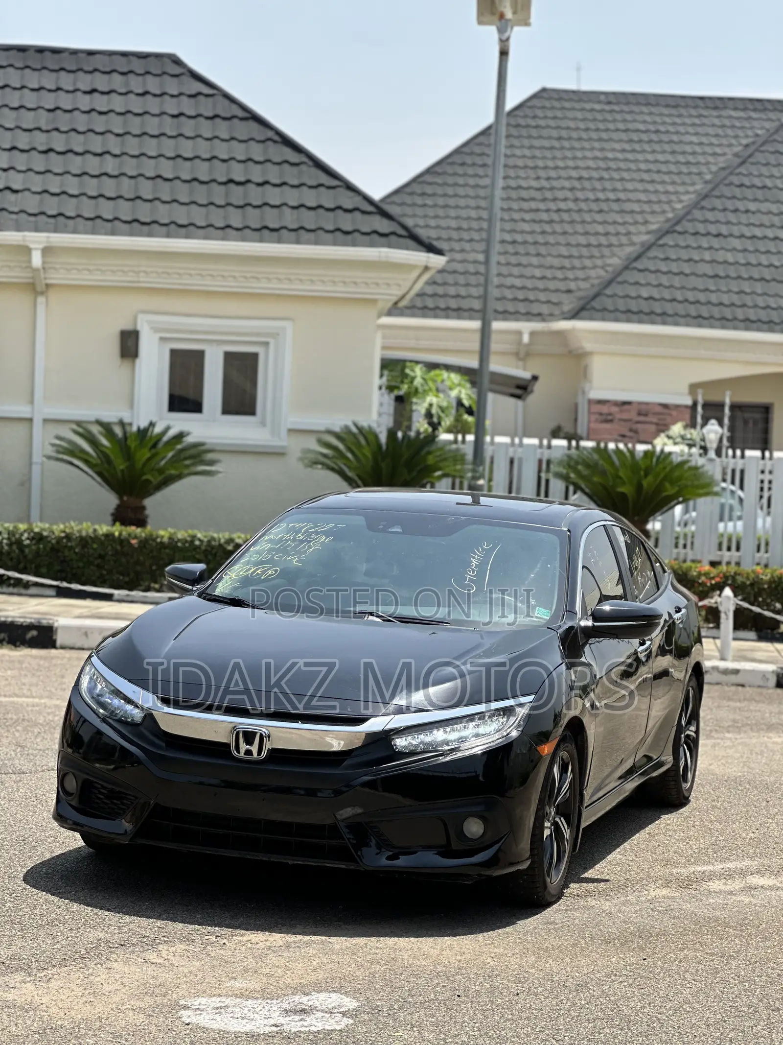 Honda Civic Touring 4dr Sedan (1.5L 4cyl) 2017 Black