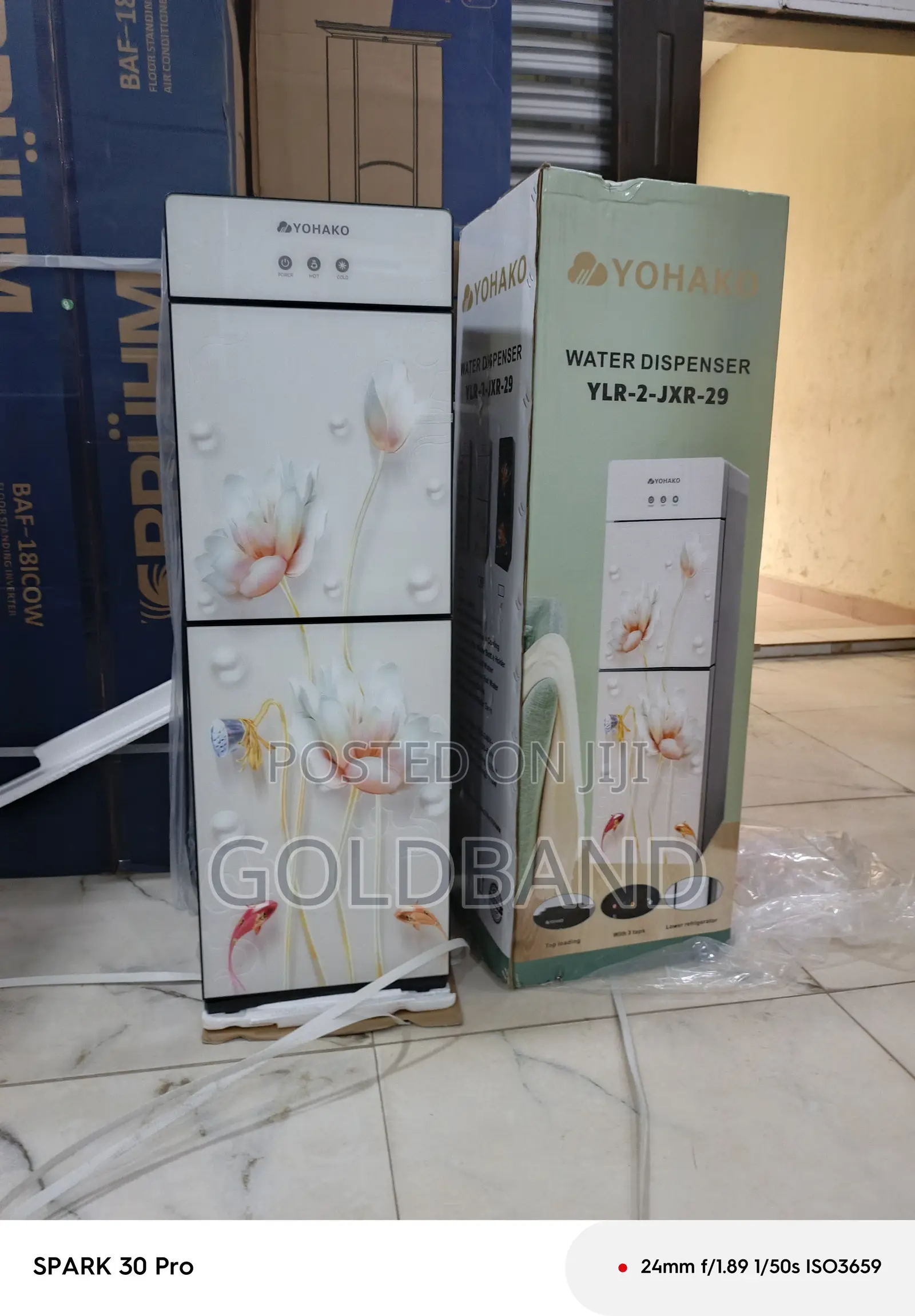 Yohako Elegant Glass Door Water Dispenser With Fridge