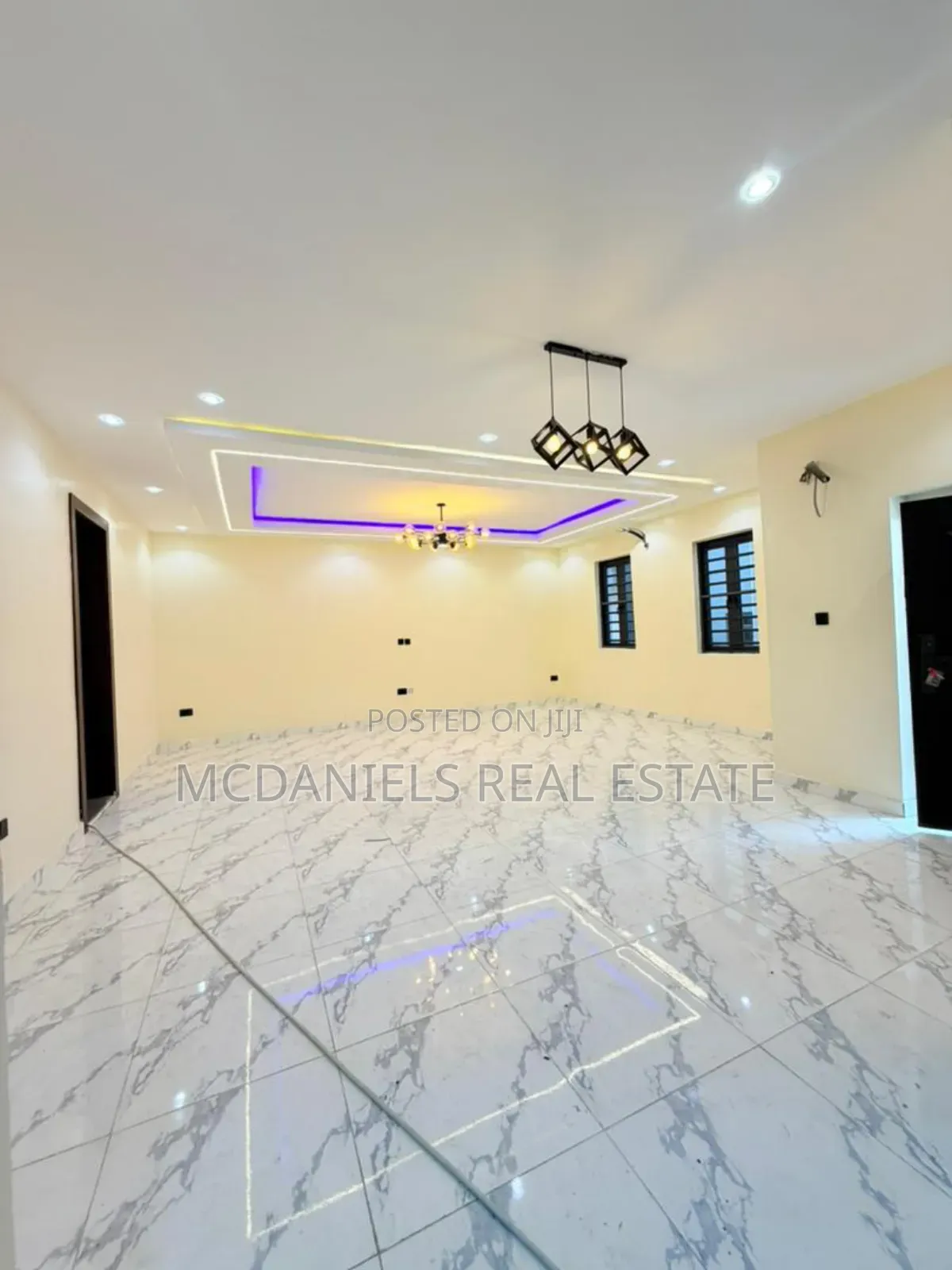 4bdrm Duplex in Oregun for sale