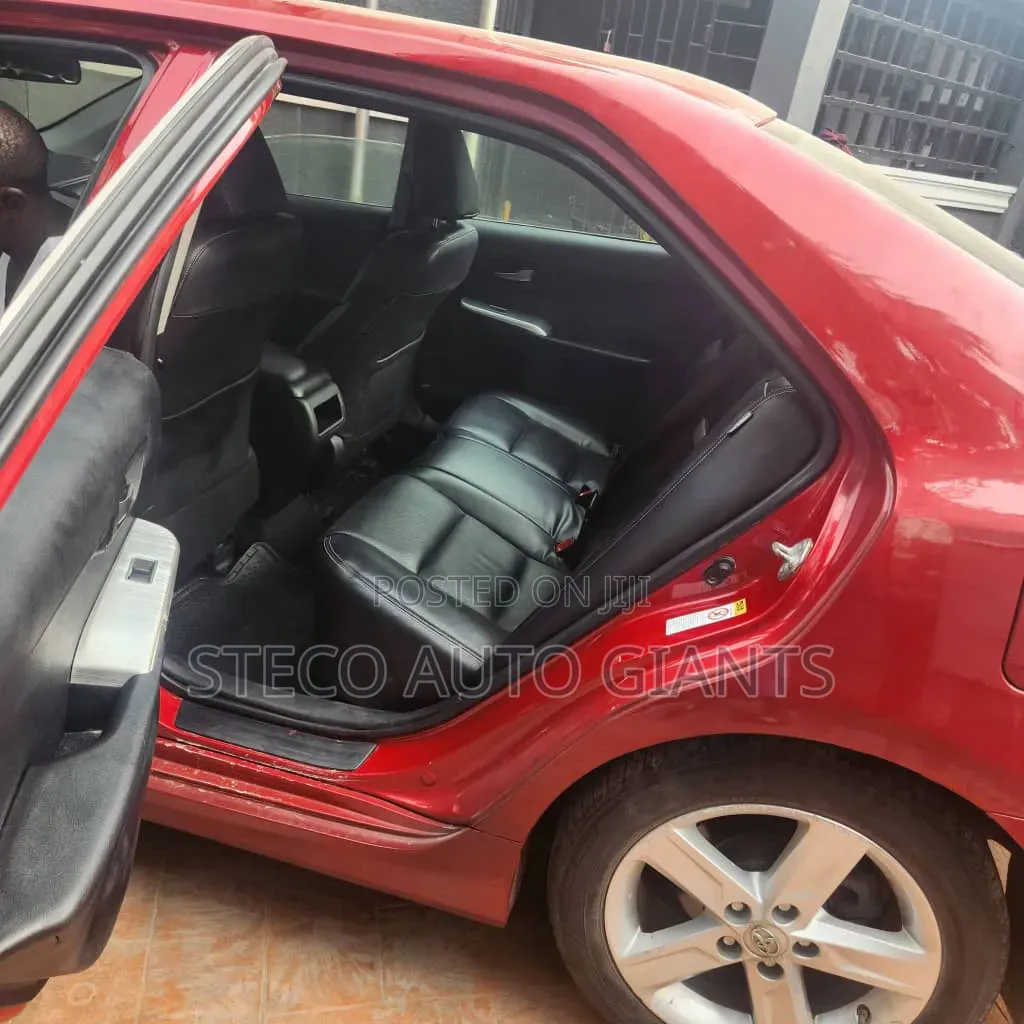 Toyota Camry 2013 Red