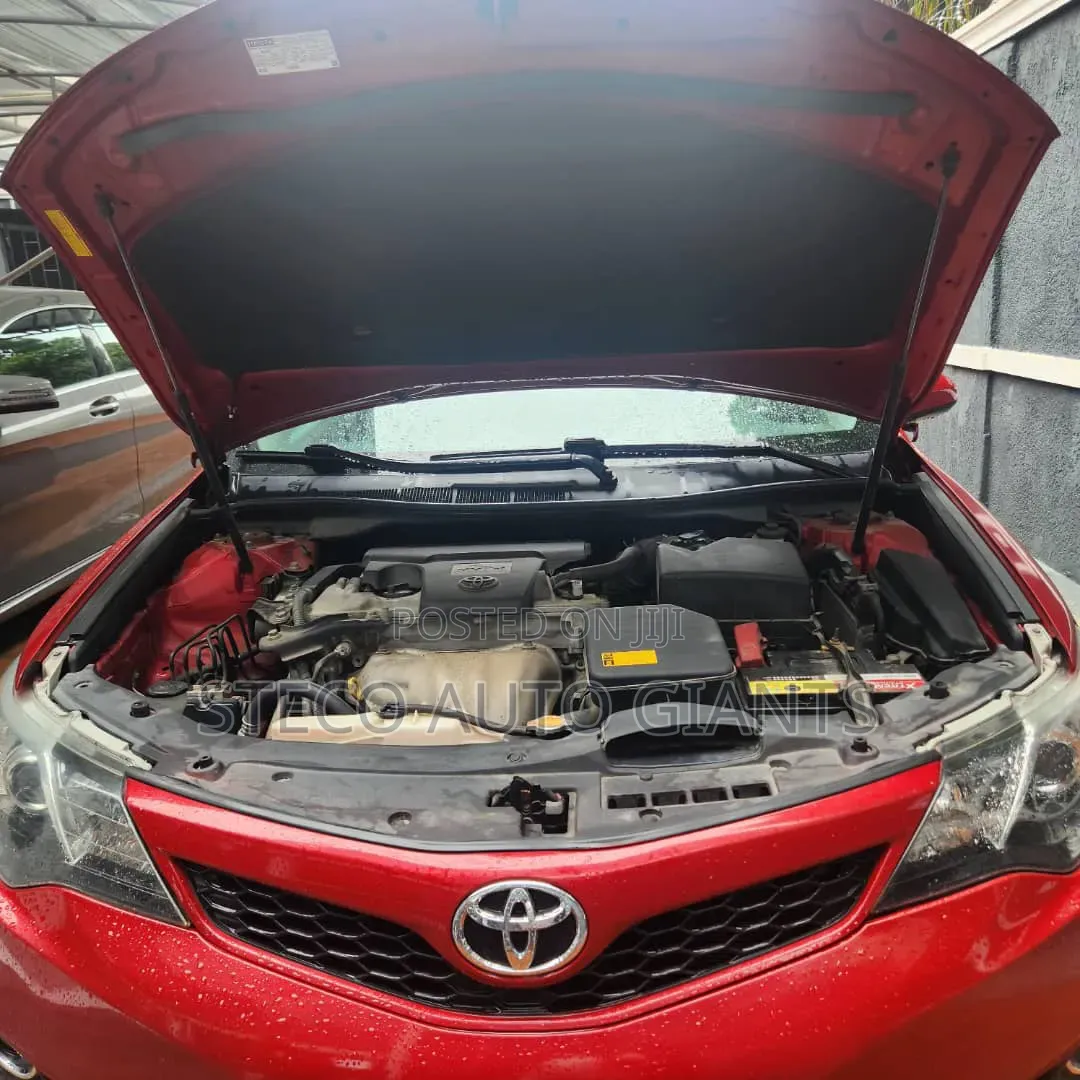 Toyota Camry 2013 Red