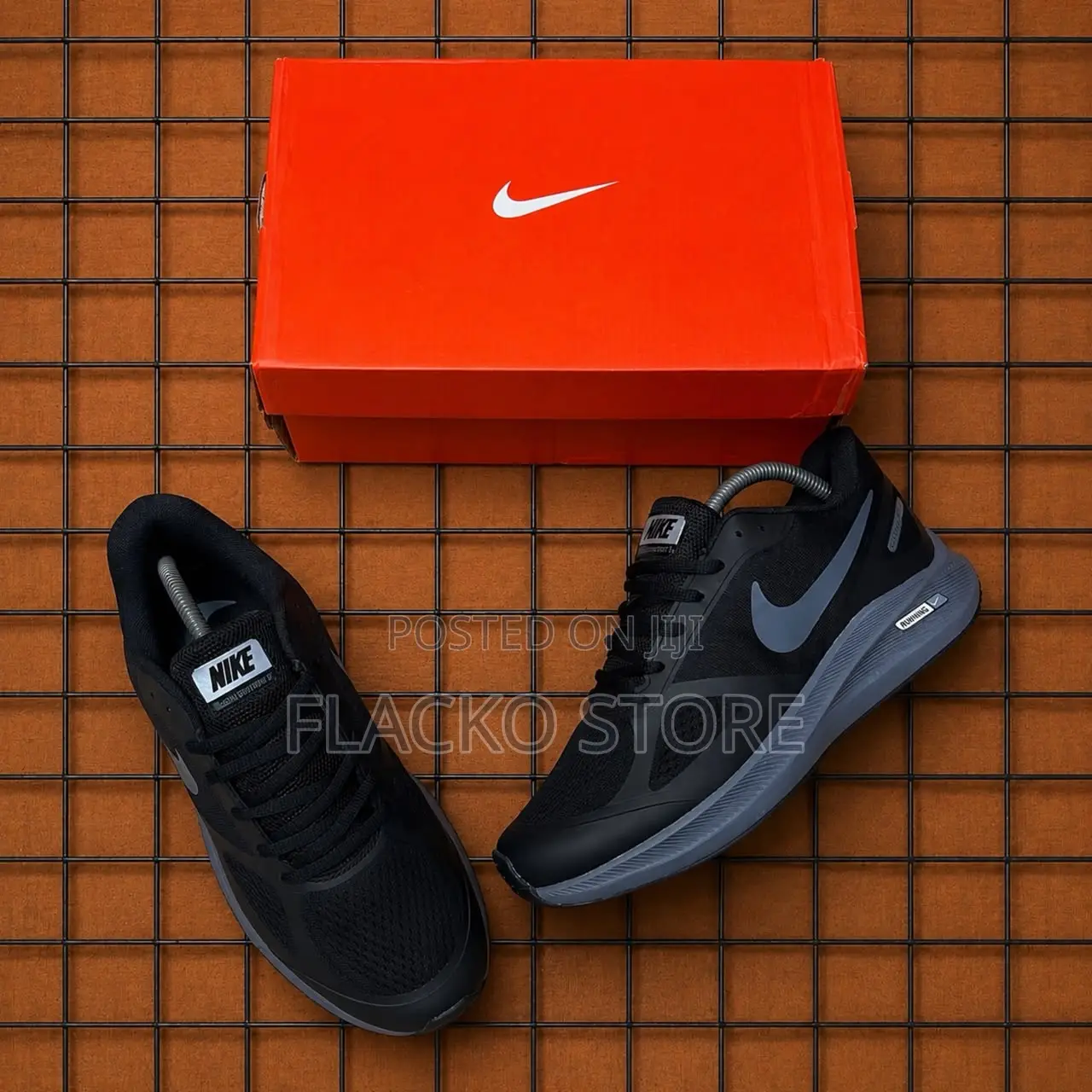 Original Nike Zoomx Lightweight Runner Sneakers