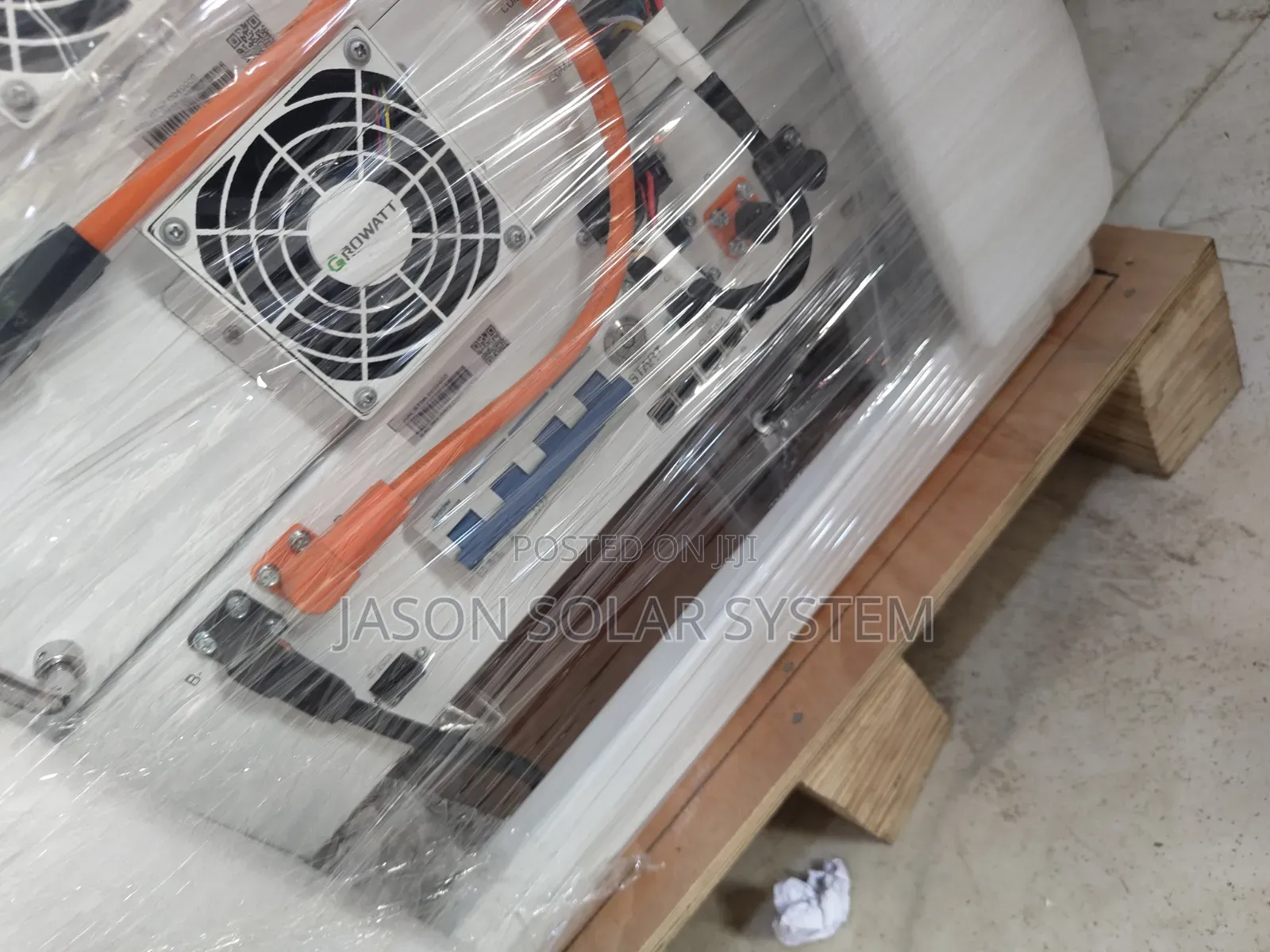 60kwh Growatt Lithium Battery and 25kva Hybrid Inverter