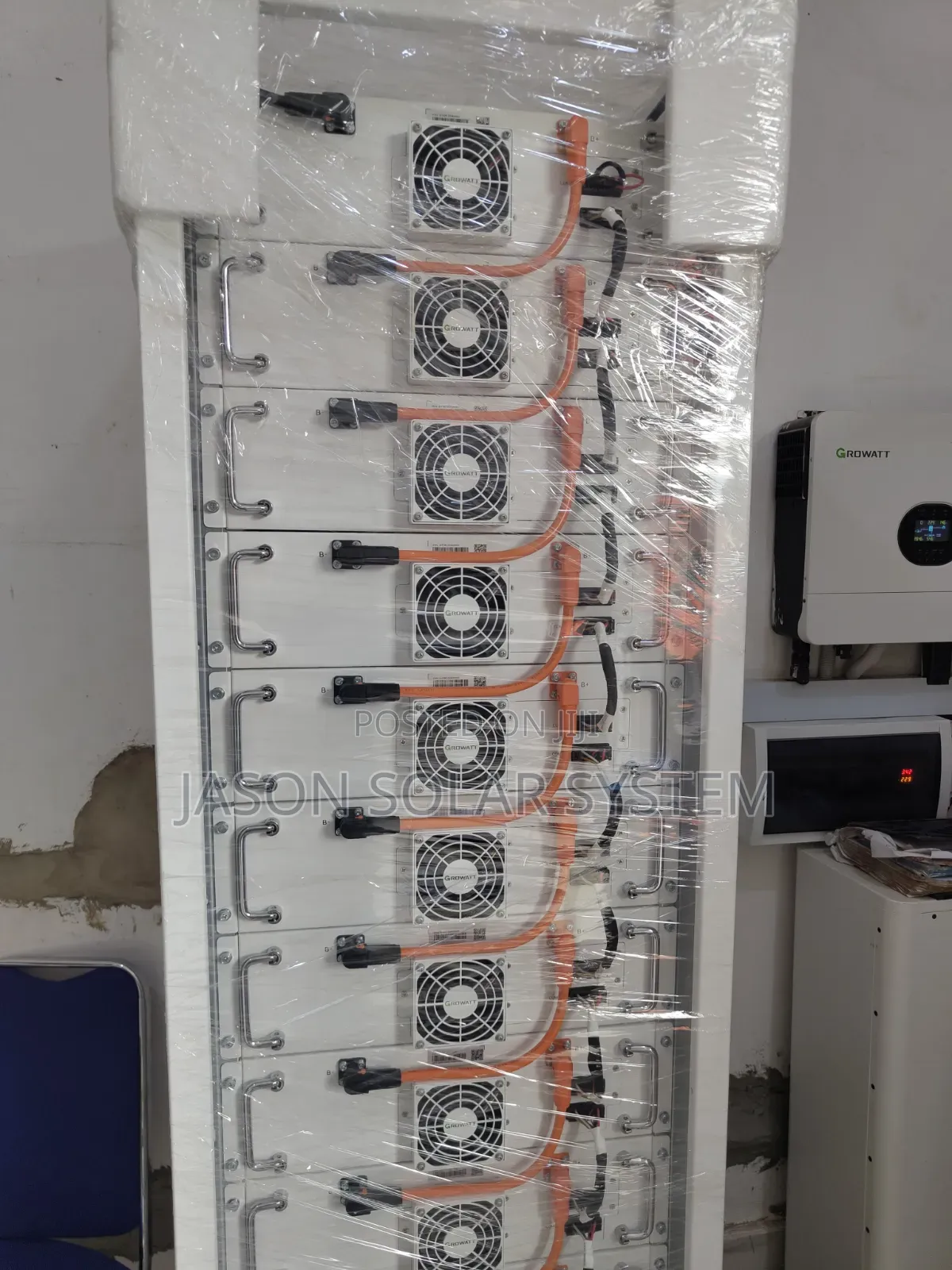 60kwh Growatt Lithium Battery and 25kva Hybrid Inverter