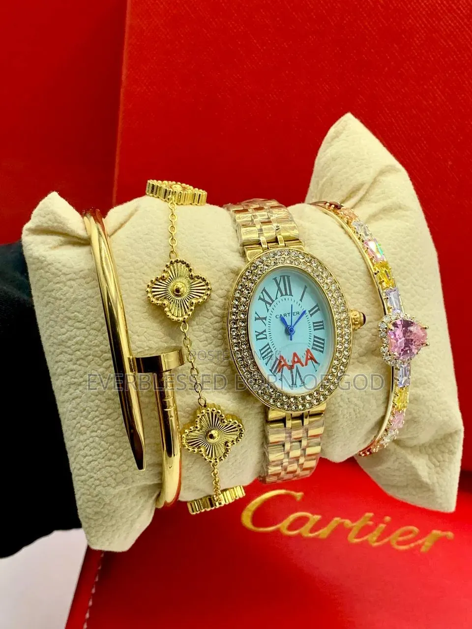 High Quality Cartier Female Watch Set