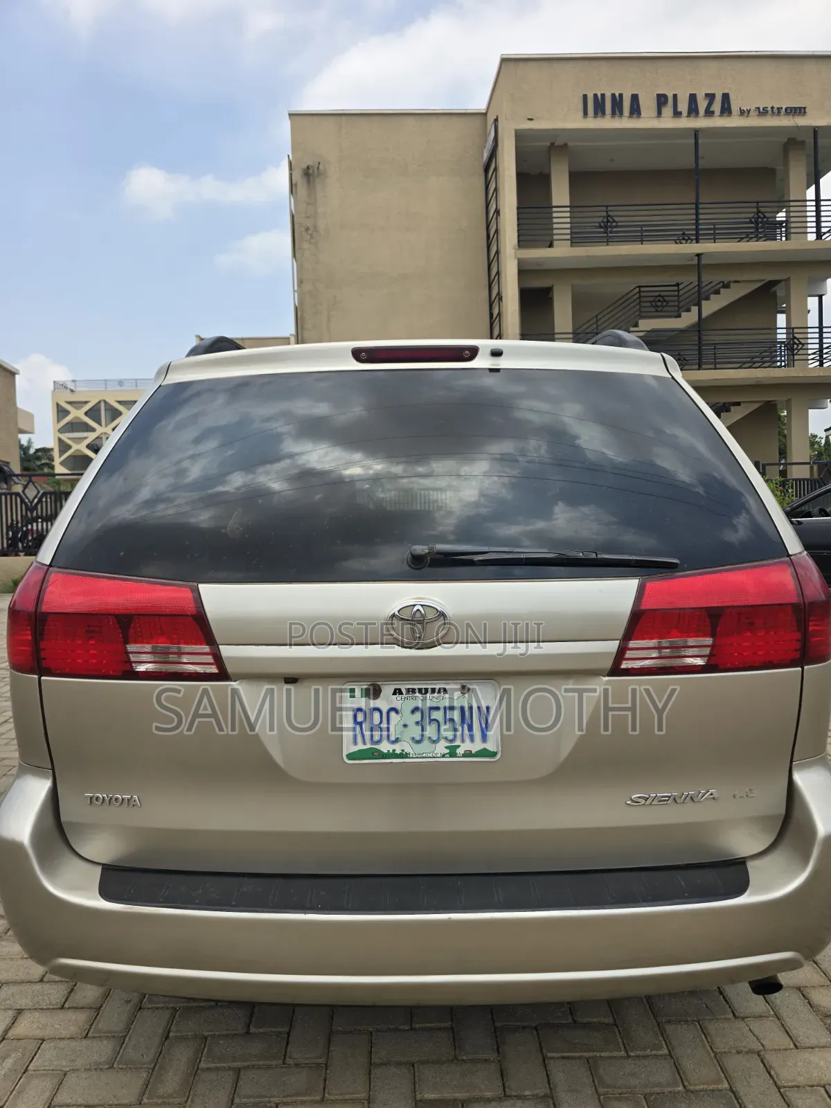 Toyota Sienna 2005 Gold