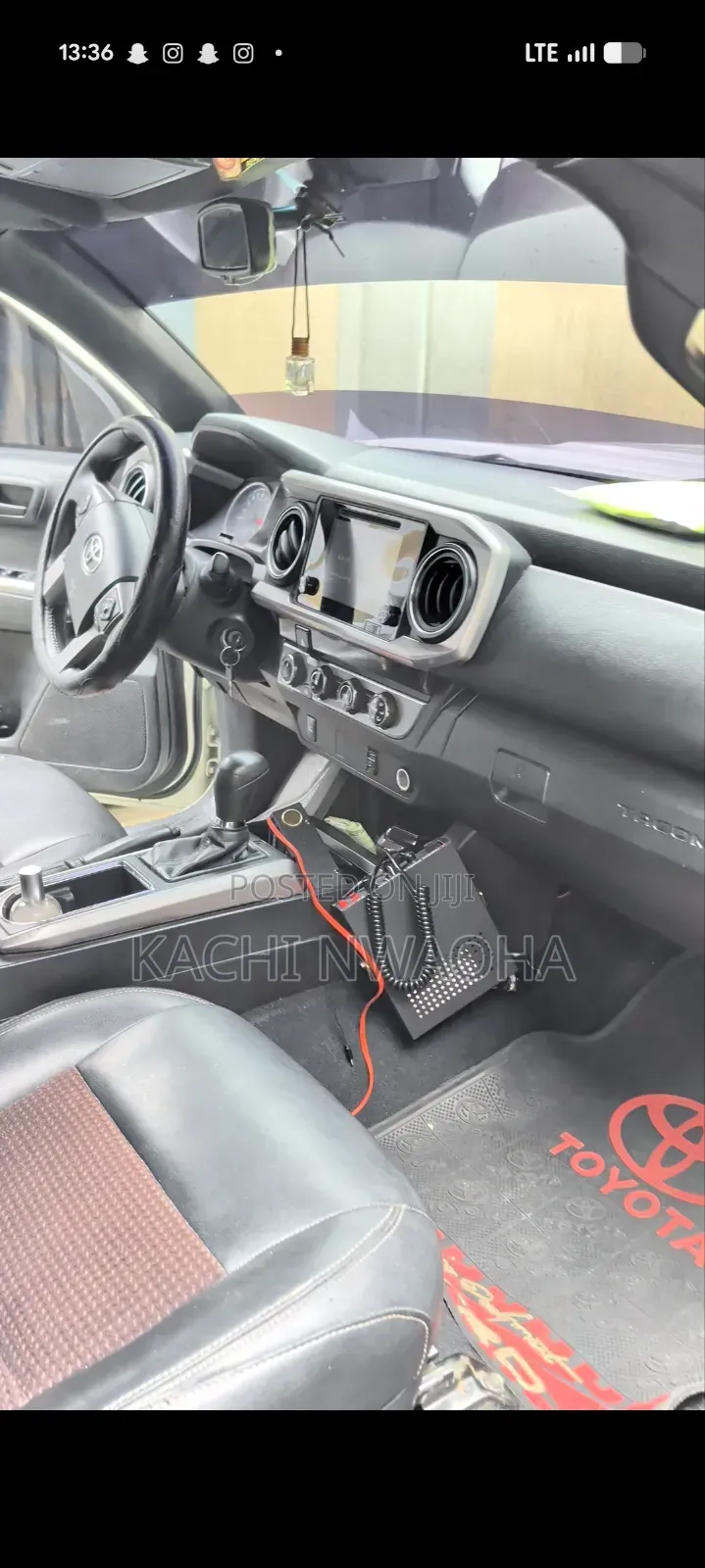Toyota Tacoma 2022 White