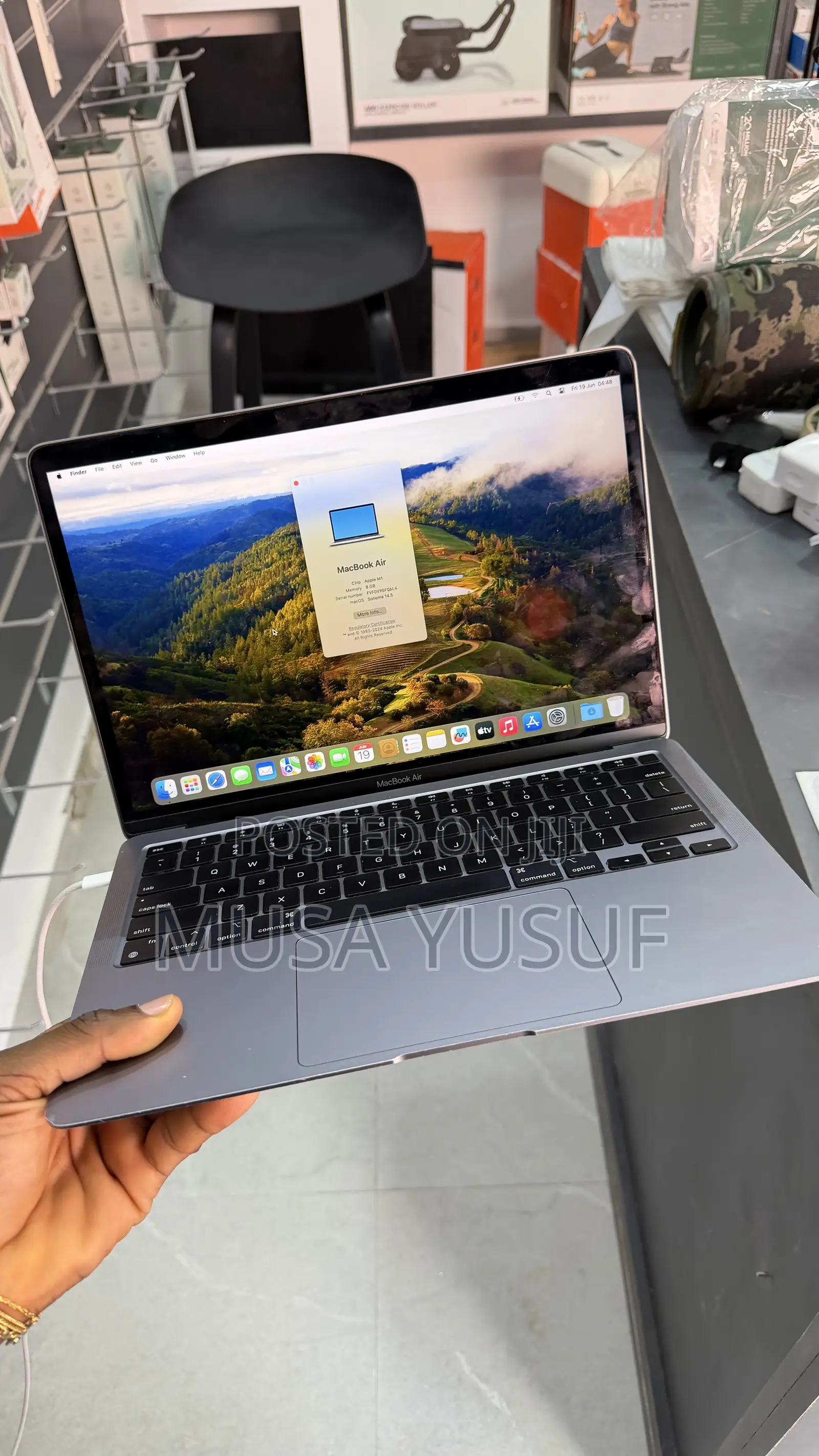 Laptop Apple MacBook Air 2020 M1 8GB Intel Core M SSD 256GB