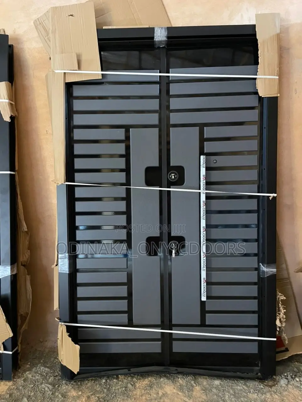8ft by 5ft Turkey Luxury Door Extraheight (Blue and Black Design)