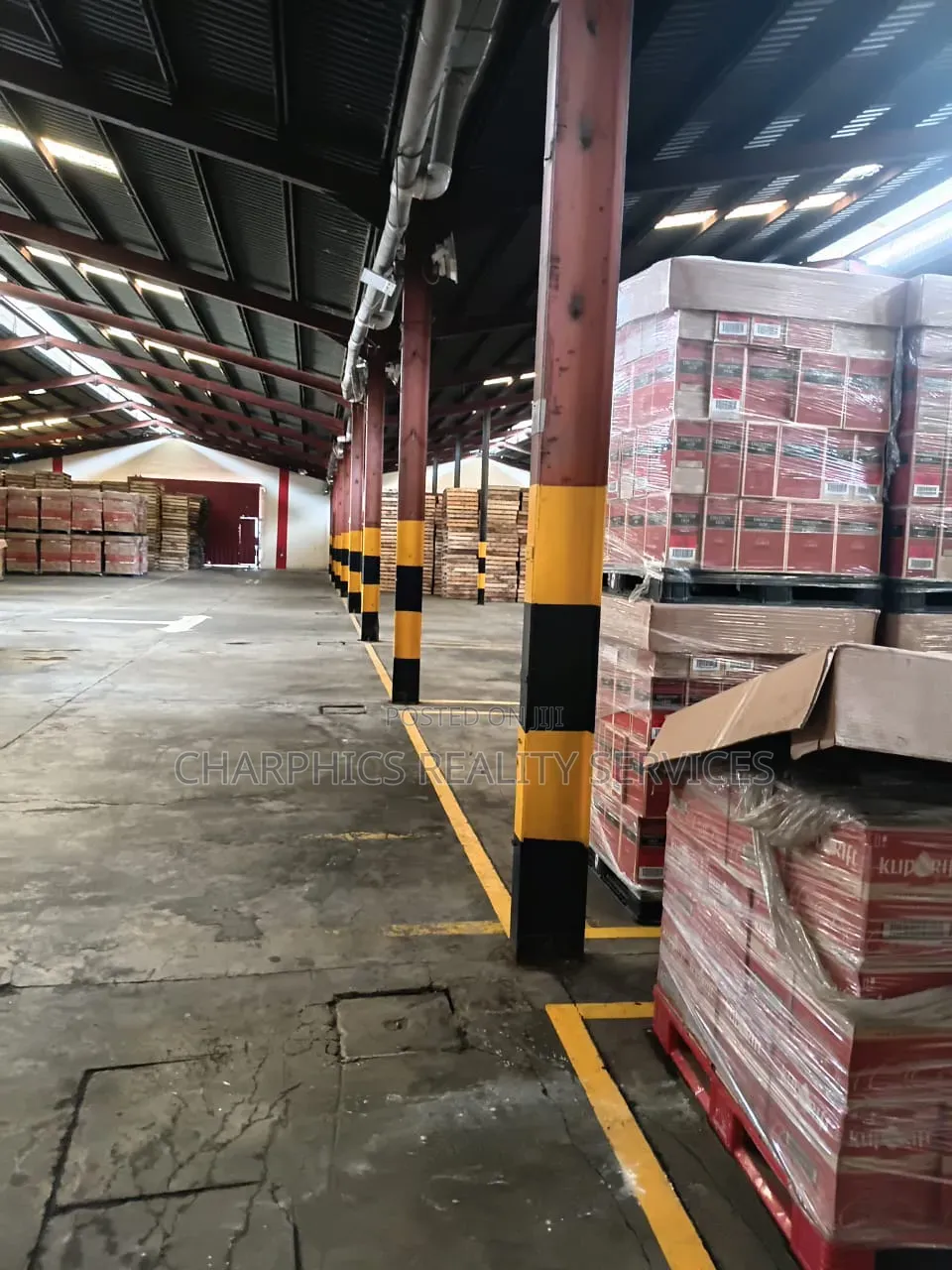 37000sqft (3,700sqm) Warehouse at Surulere